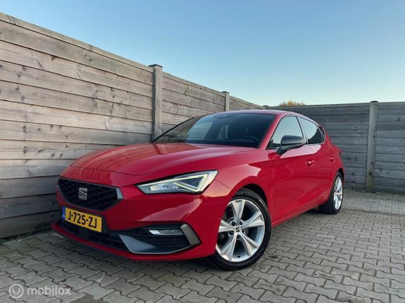 Seat Leon 1.0 TSI FR Launch Edition Virt.Cockpit-Led-Carplay 2020 - voorkant