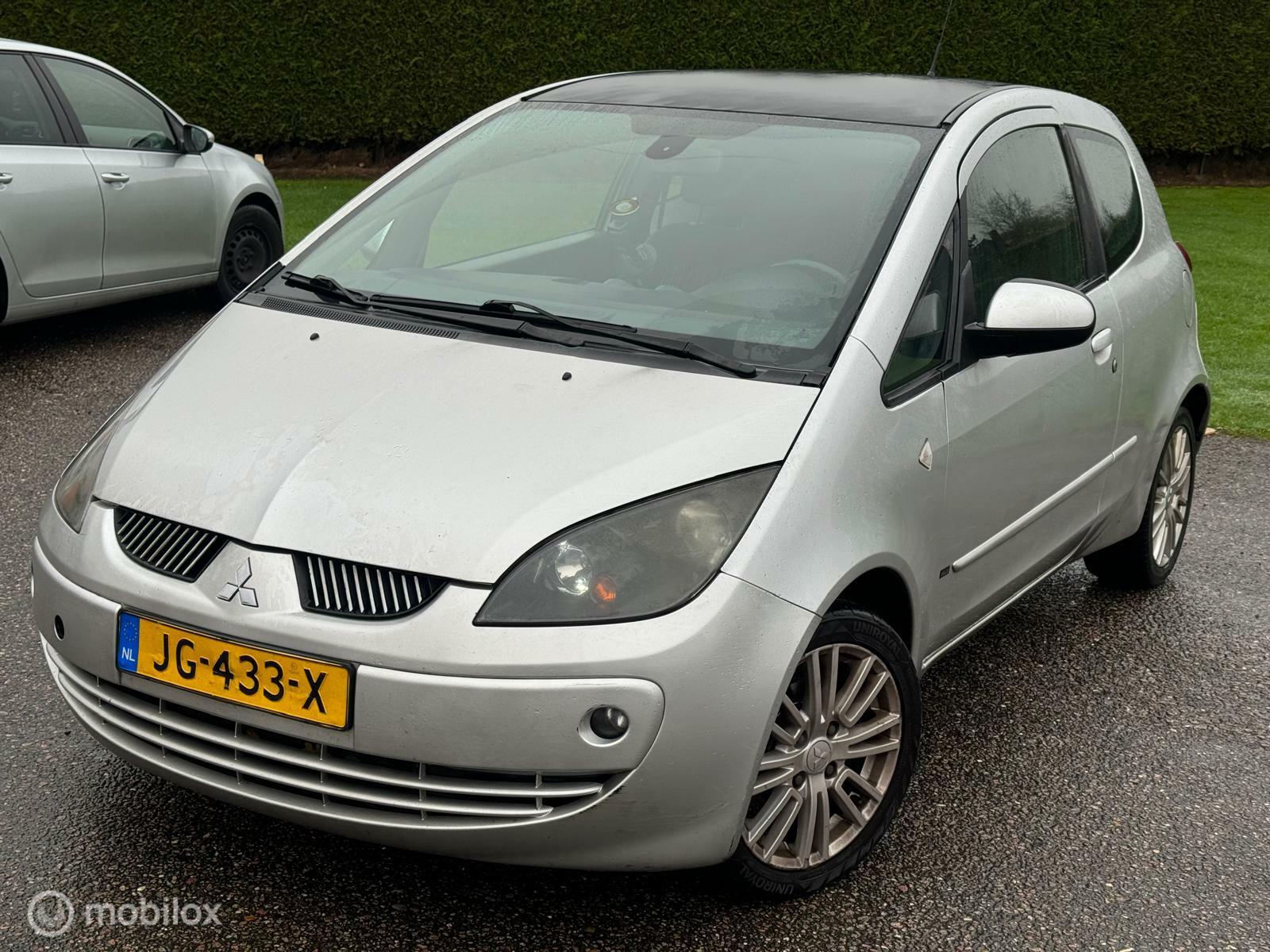 Foto van Mitsubishi Colt