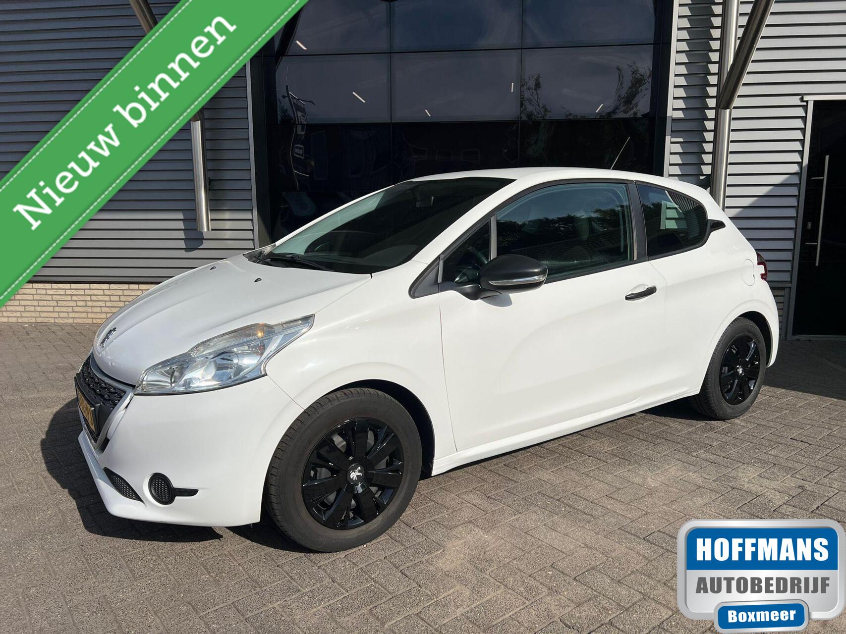 Peugeot 208 1.0 VTi Access 2013 - voorkant