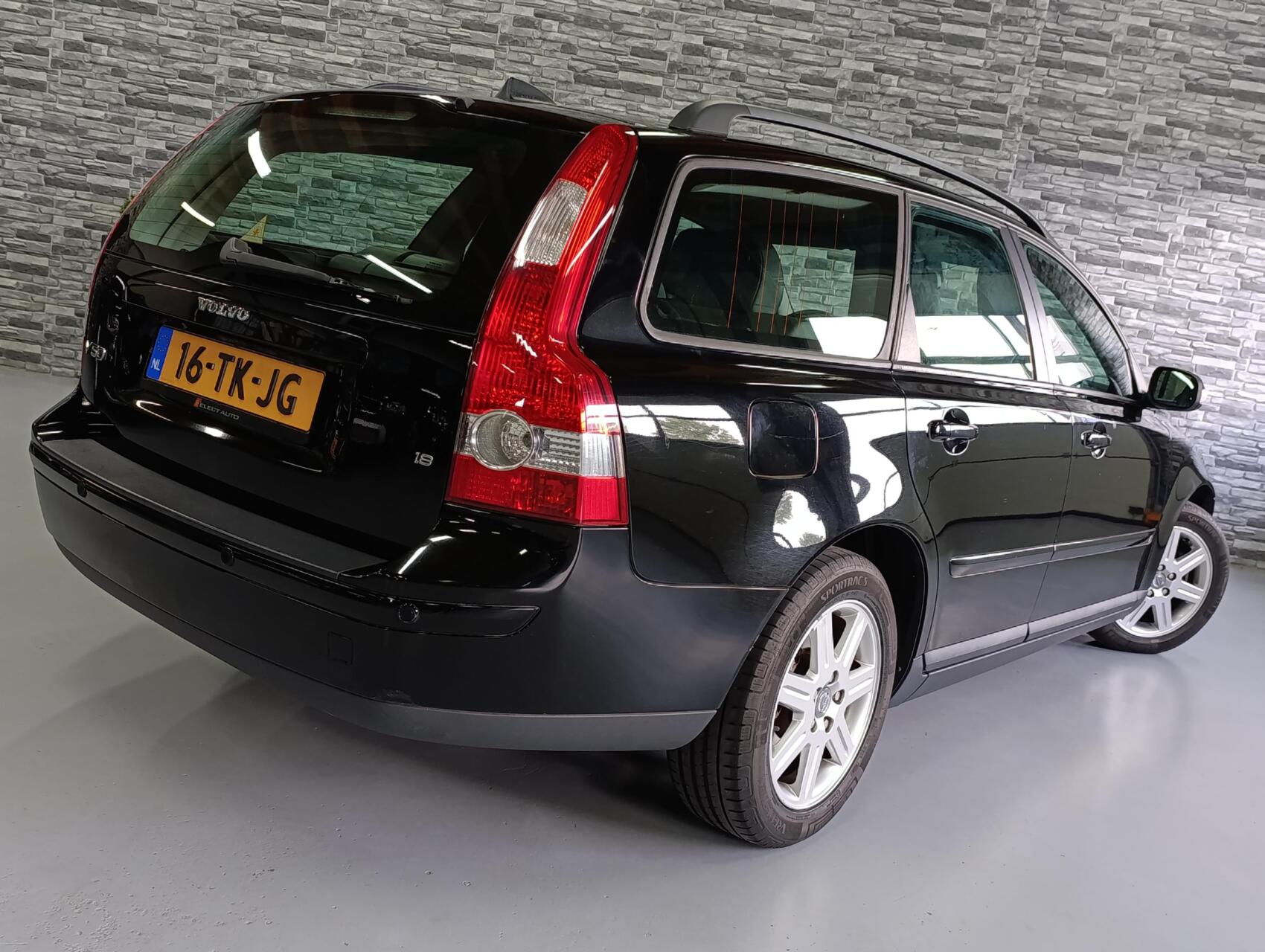 Foto van VOLVO V50