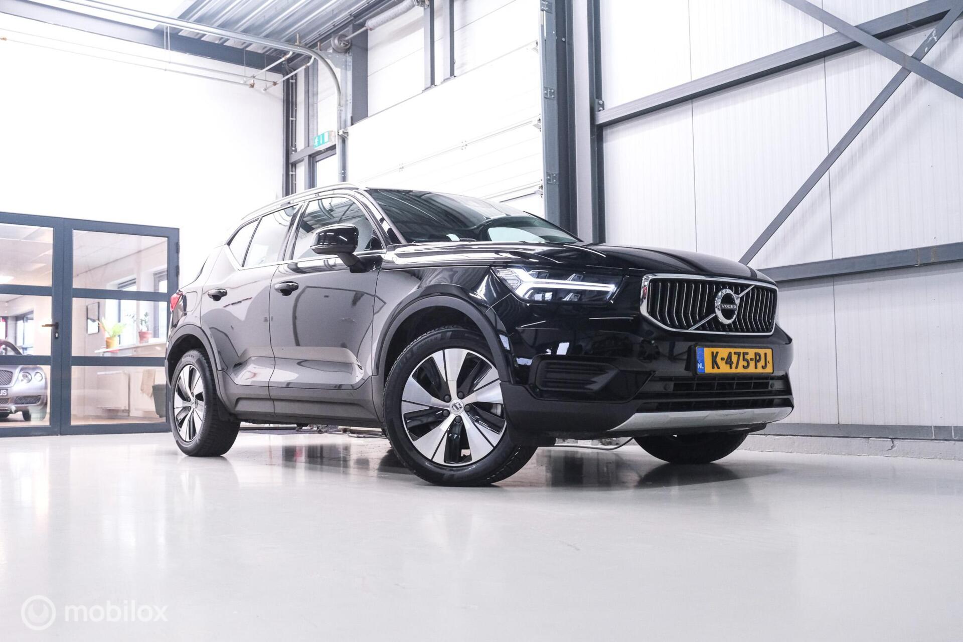 Volvo XC40 1.5 T4 Recharge Inscription Expression | Trekhaak | Camera | Stoel + stuurwielverwarming | btw auto | 1e eigenaar | rijklaarprijs | 2021 - voorkant