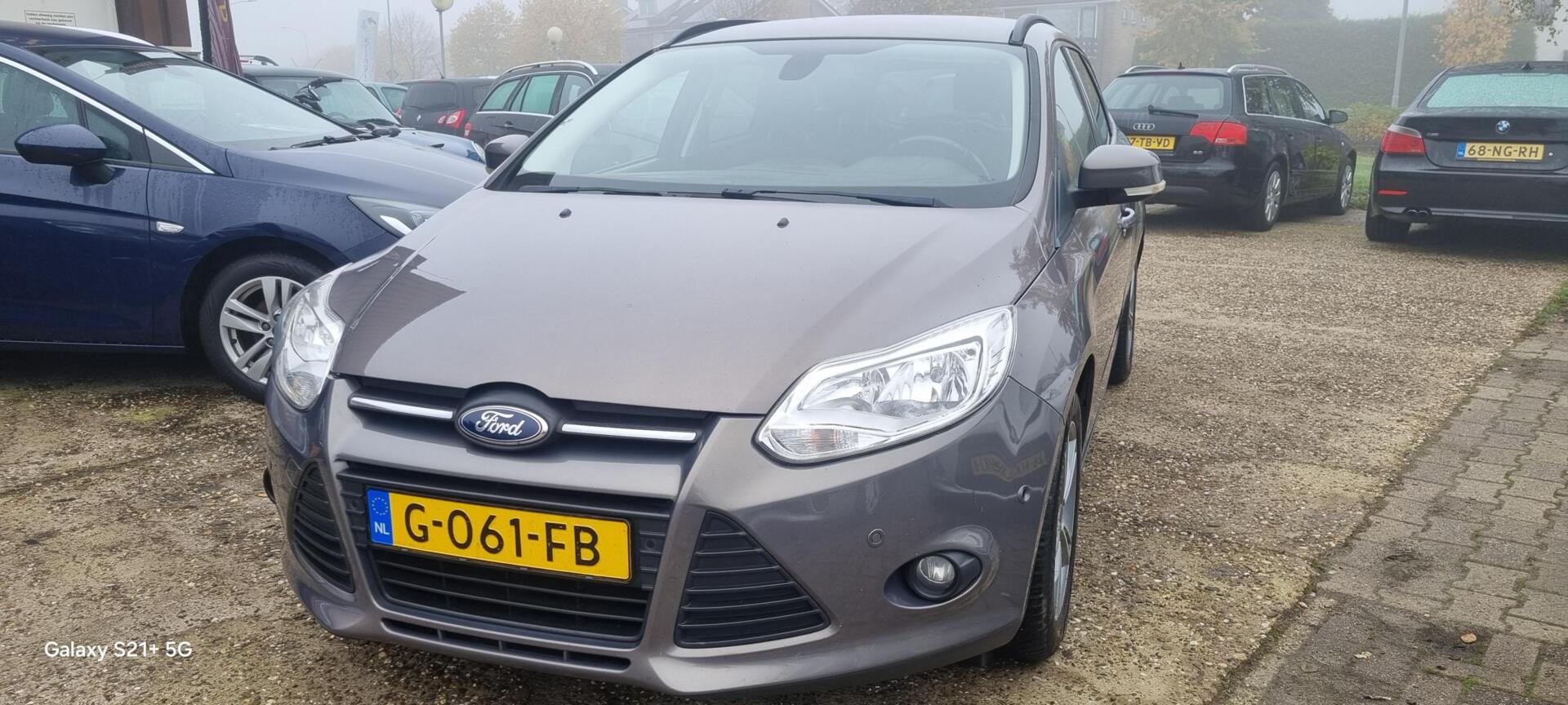 Ford Focus 1.0 EcoBoost Lease Titanium 2013 - voorkant