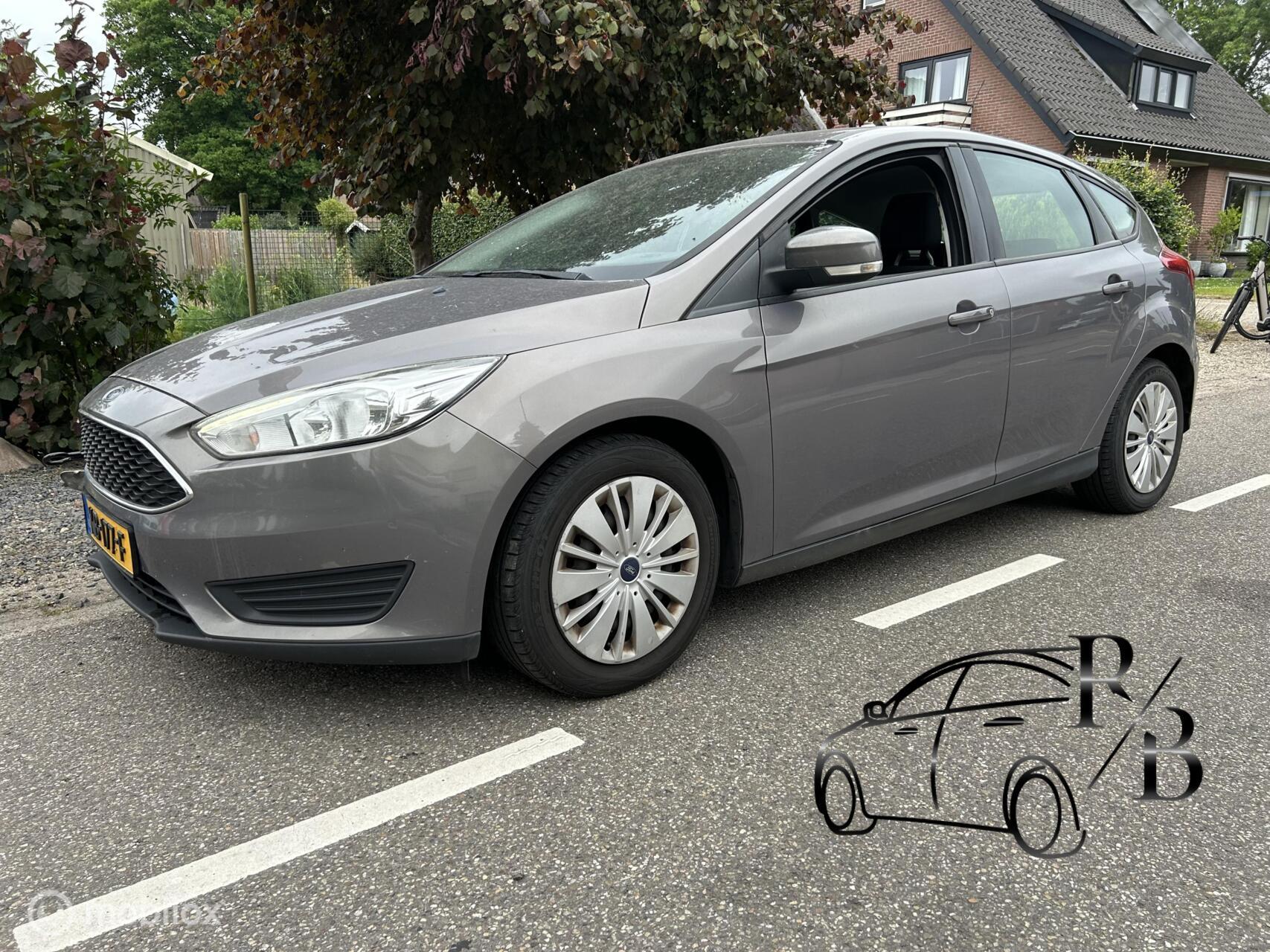 Ford Focus 1.0 Trend Edition LEES TEKST KOOPJE 2015 - voorkant