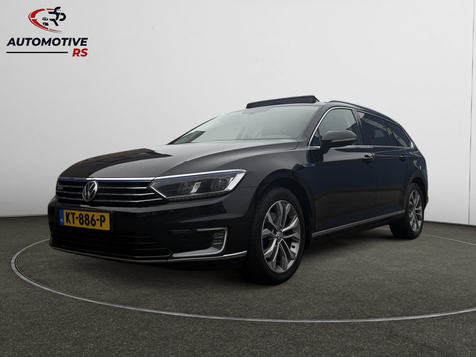 Foto van VOLKSWAGEN PASSAT