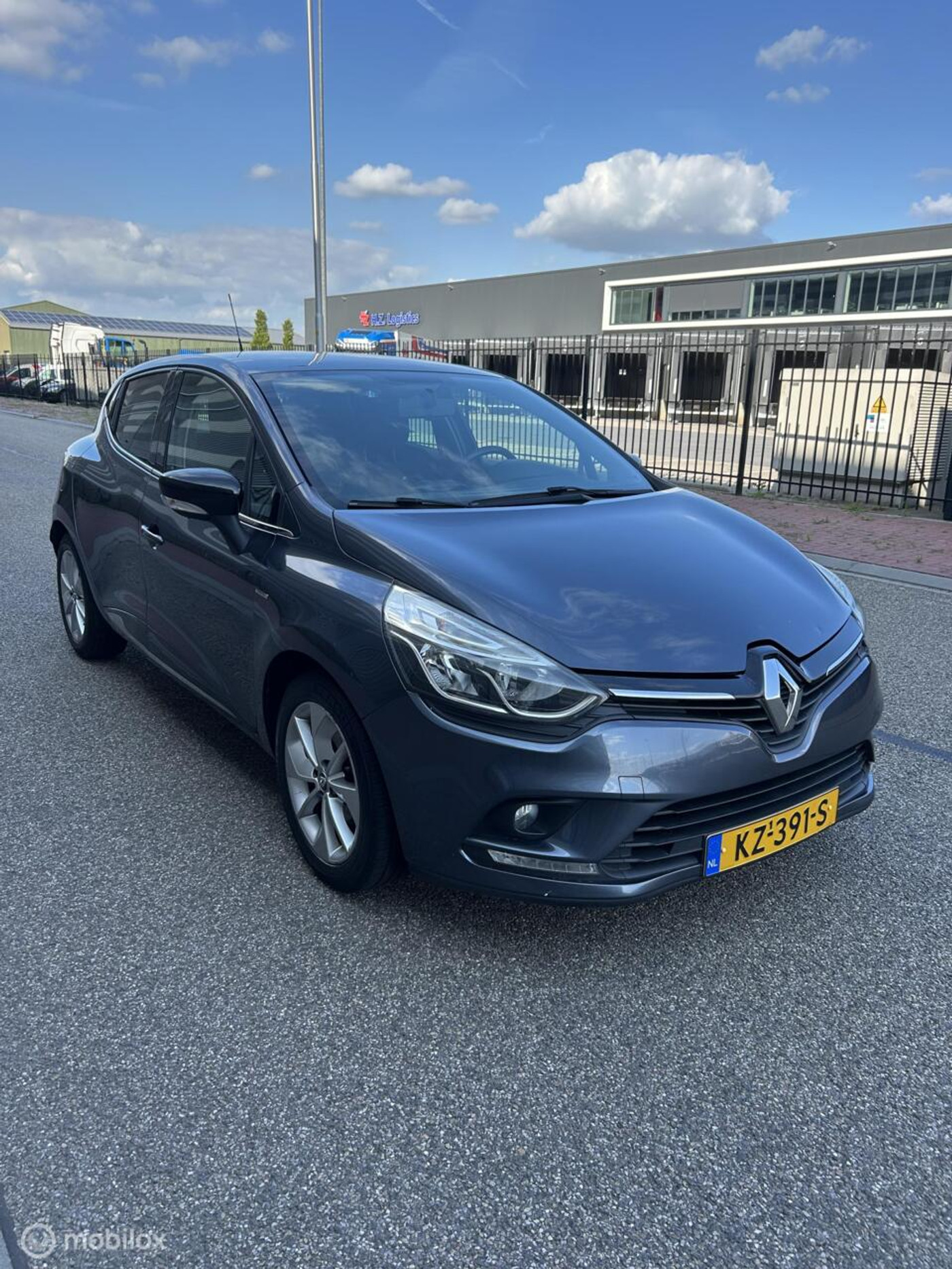 Renault Clio 0.9 TCe Limited 2016 - voorkant