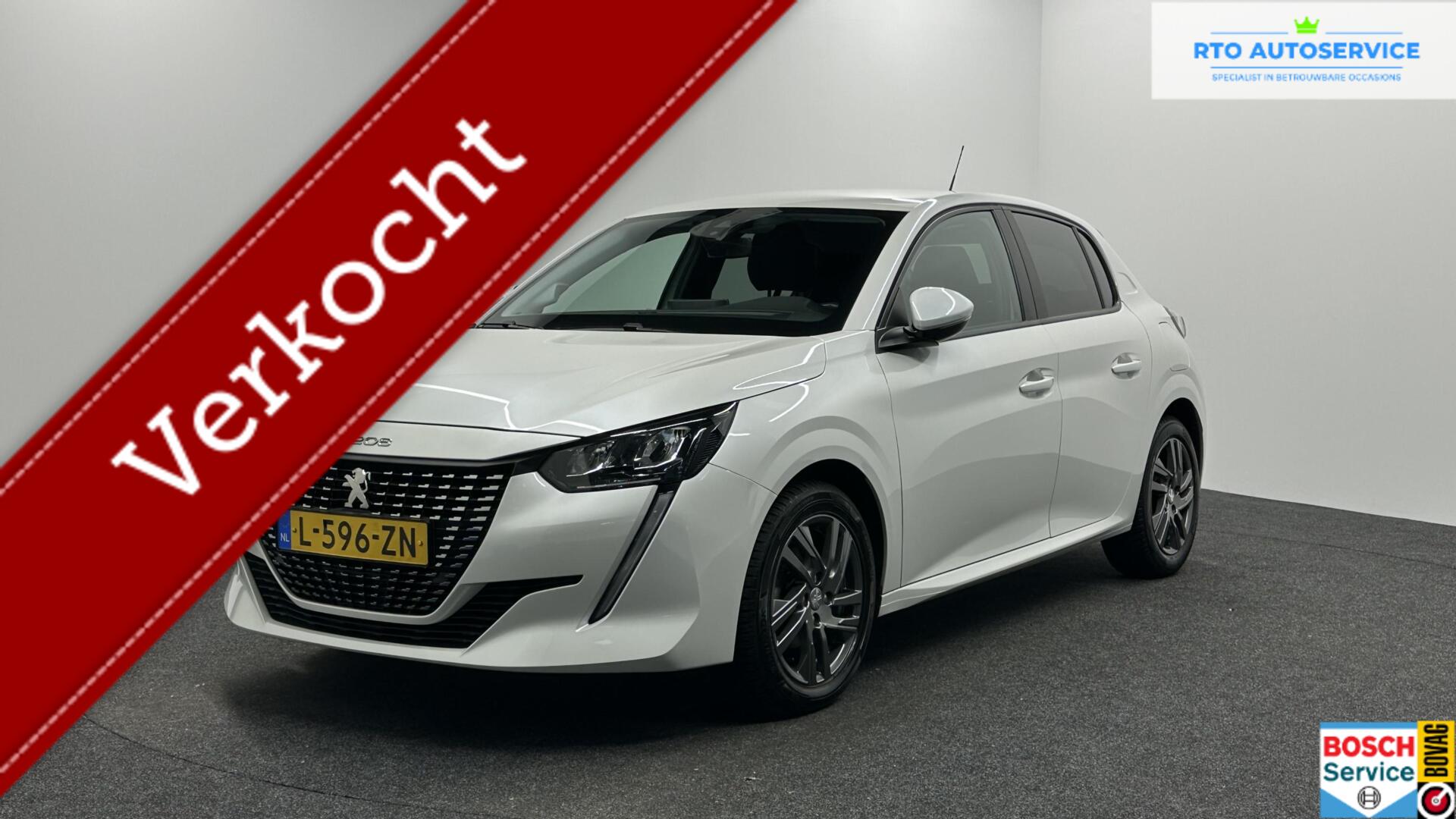 Peugeot 208 1.2 PureTech Blue Lease Allure LM CARPLAY NAVI CRUISE. 2021 - voorkant