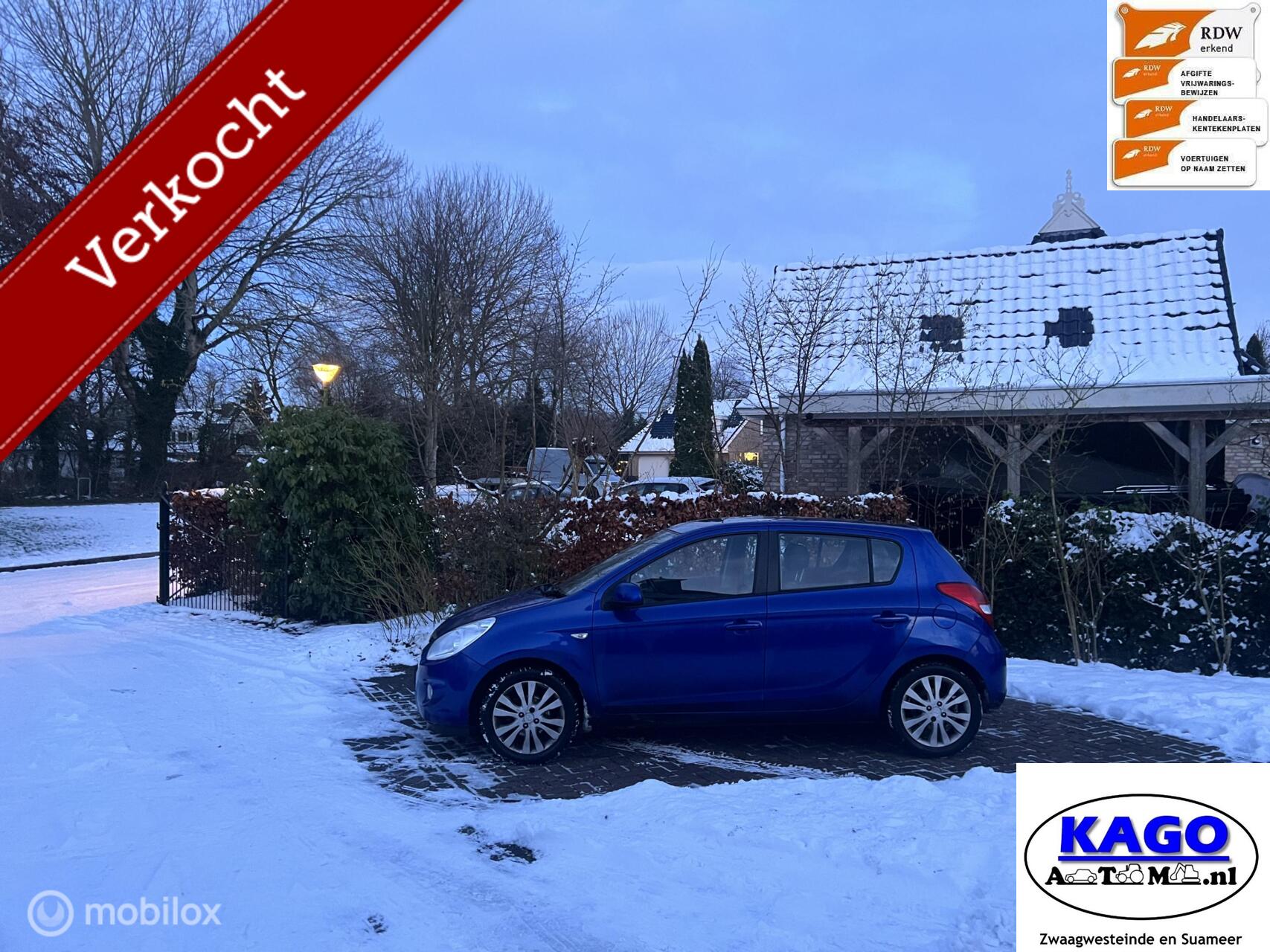 Hyundai I20 1.4i i-Catcher 2009 - voorkant