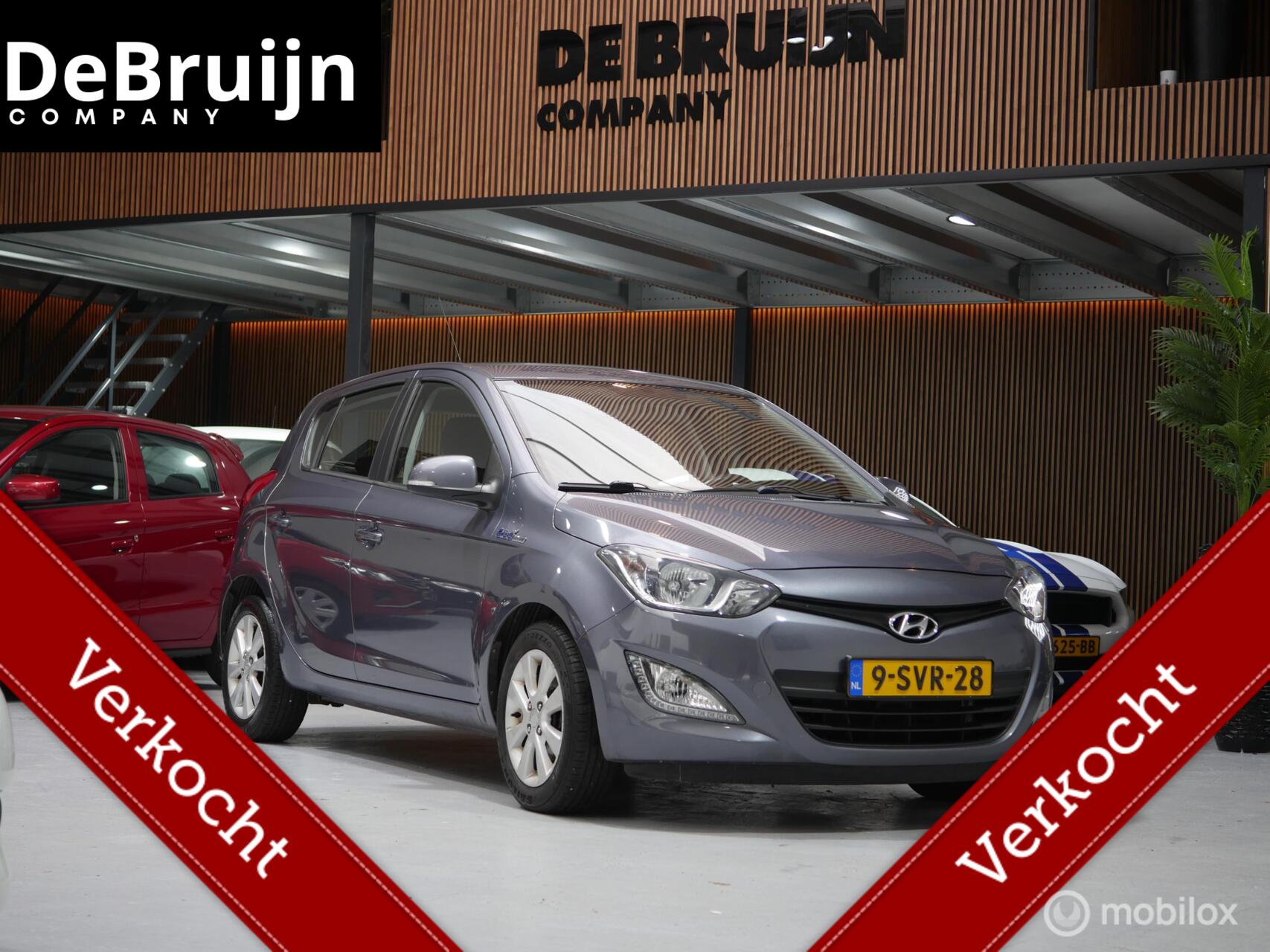 Hyundai I20 1.2i i-Deal 2013 - voorkant
