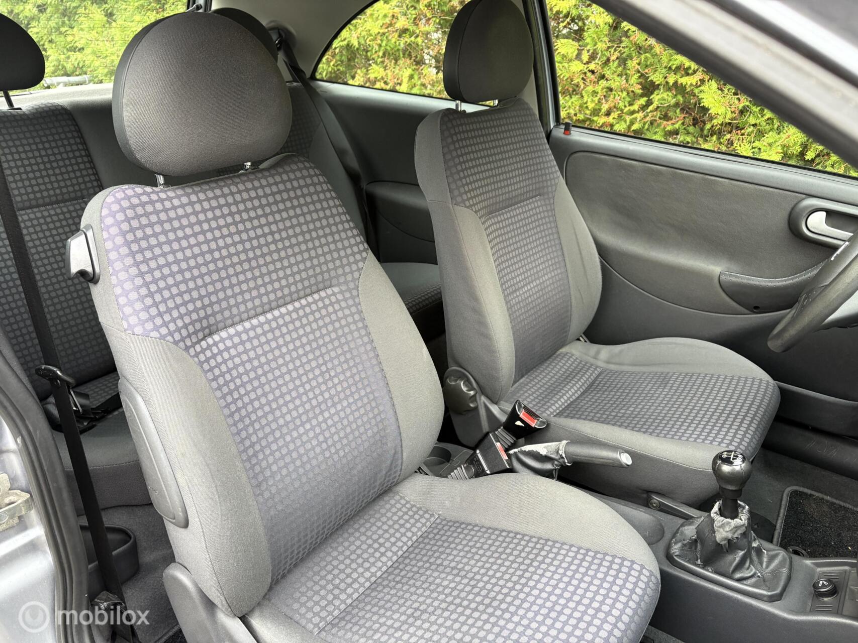 Foto van Opel Corsa-c