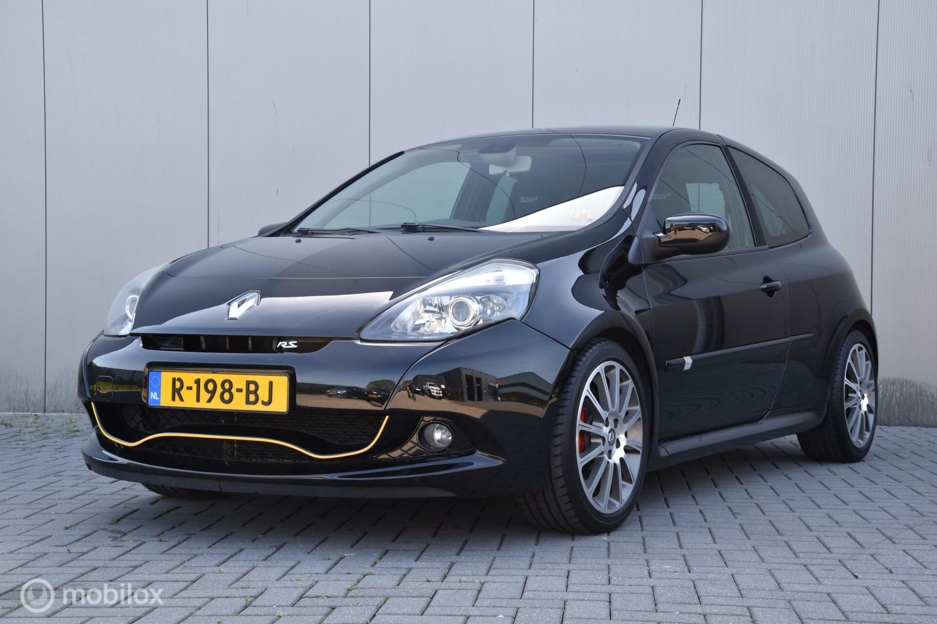 Renault Clio 2.0 RS Cup 2010 - voorkant