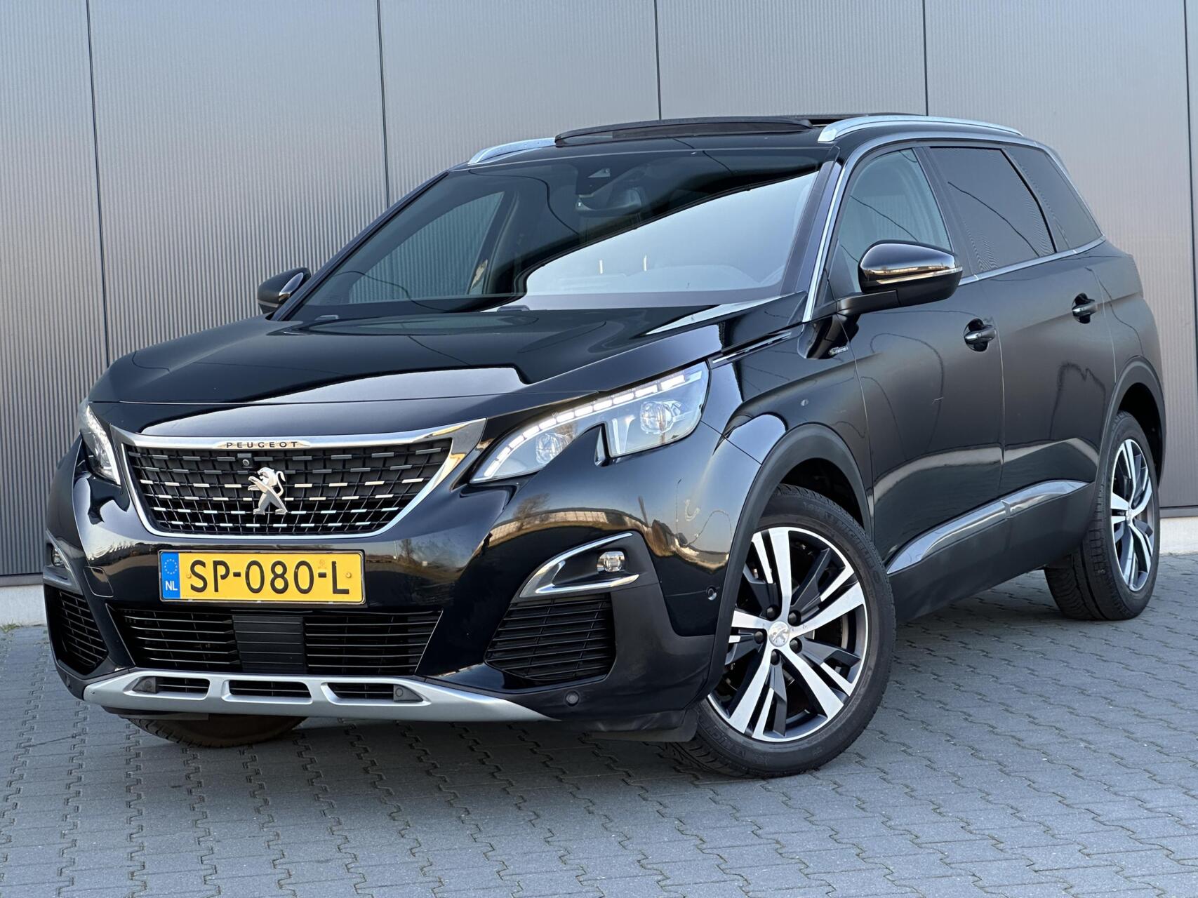 Foto van Peugeot 5008