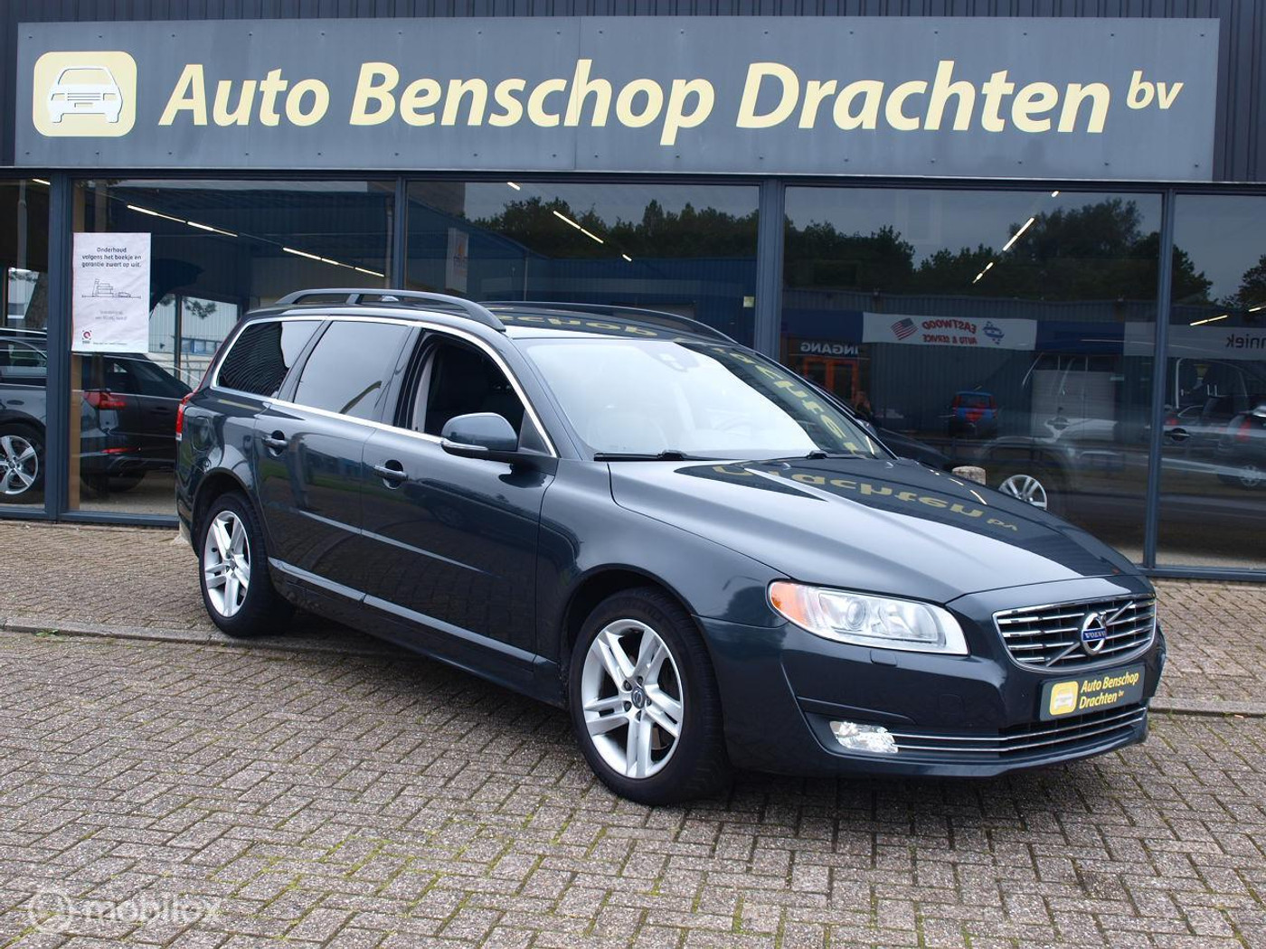 Volvo V70 5Cyl 163pk Aut6 *nwe type* Leer Xenon Pdc 17Velgen Clima 2013 - voorkant