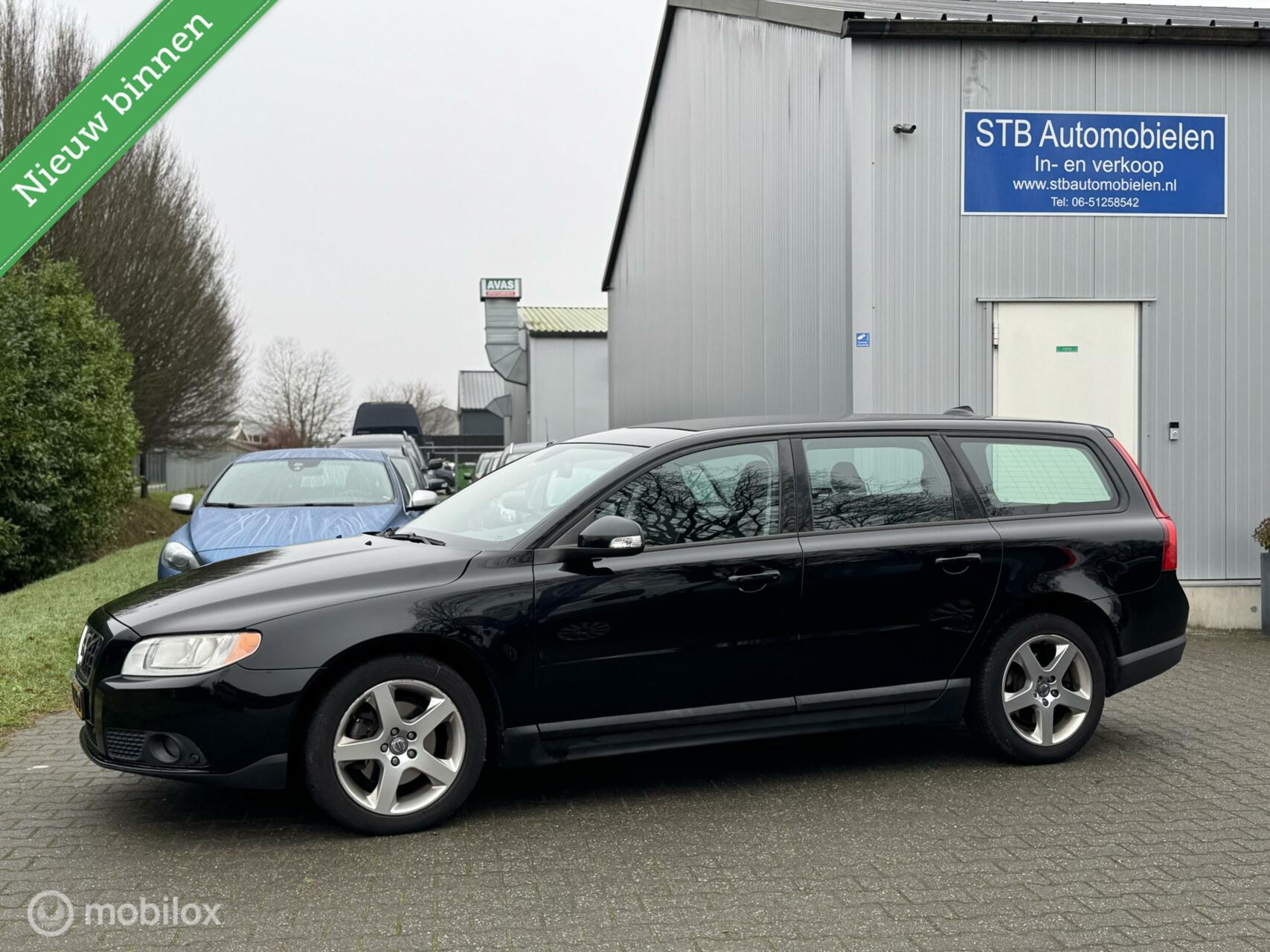 Volvo V70 2.0T Kinetic, Navi, Defect, Export/Handel 2010 - voorkant