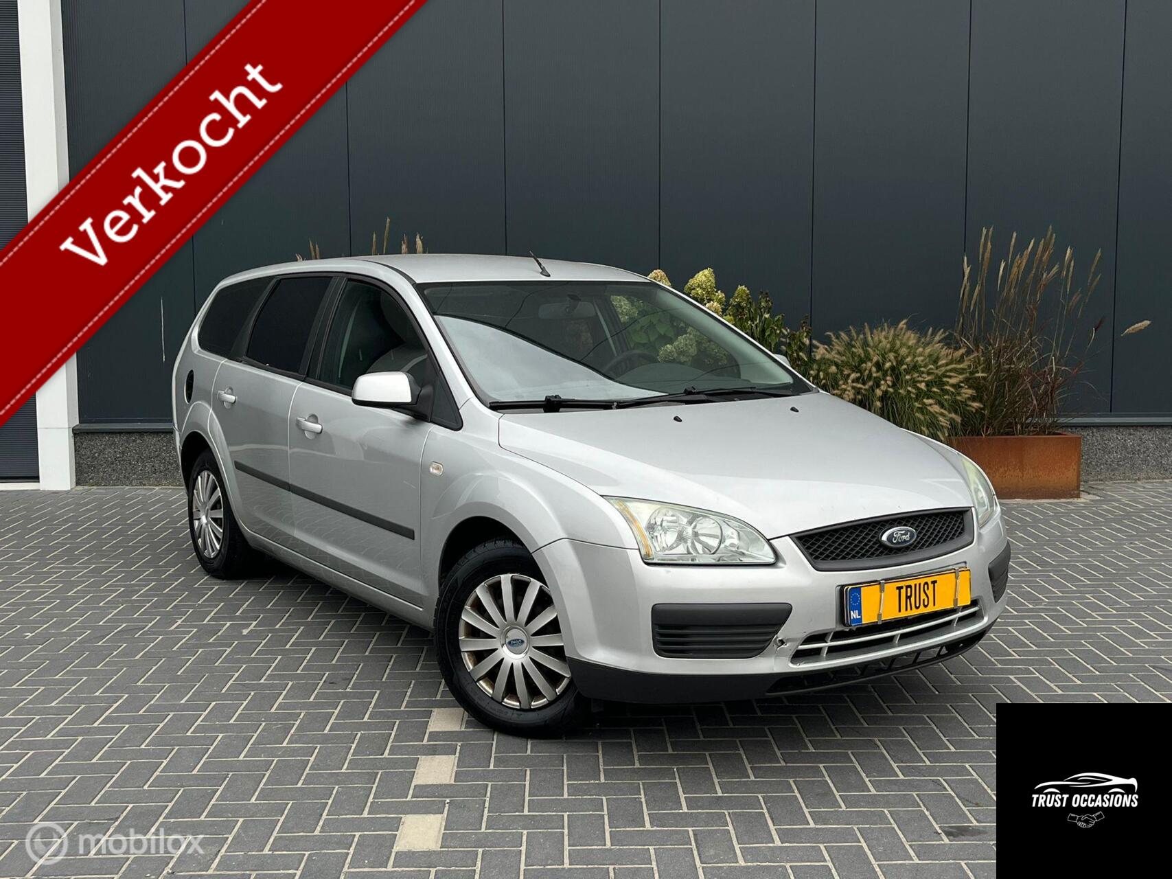Ford Focus 1.6-16V Futura 2007 - voorkant