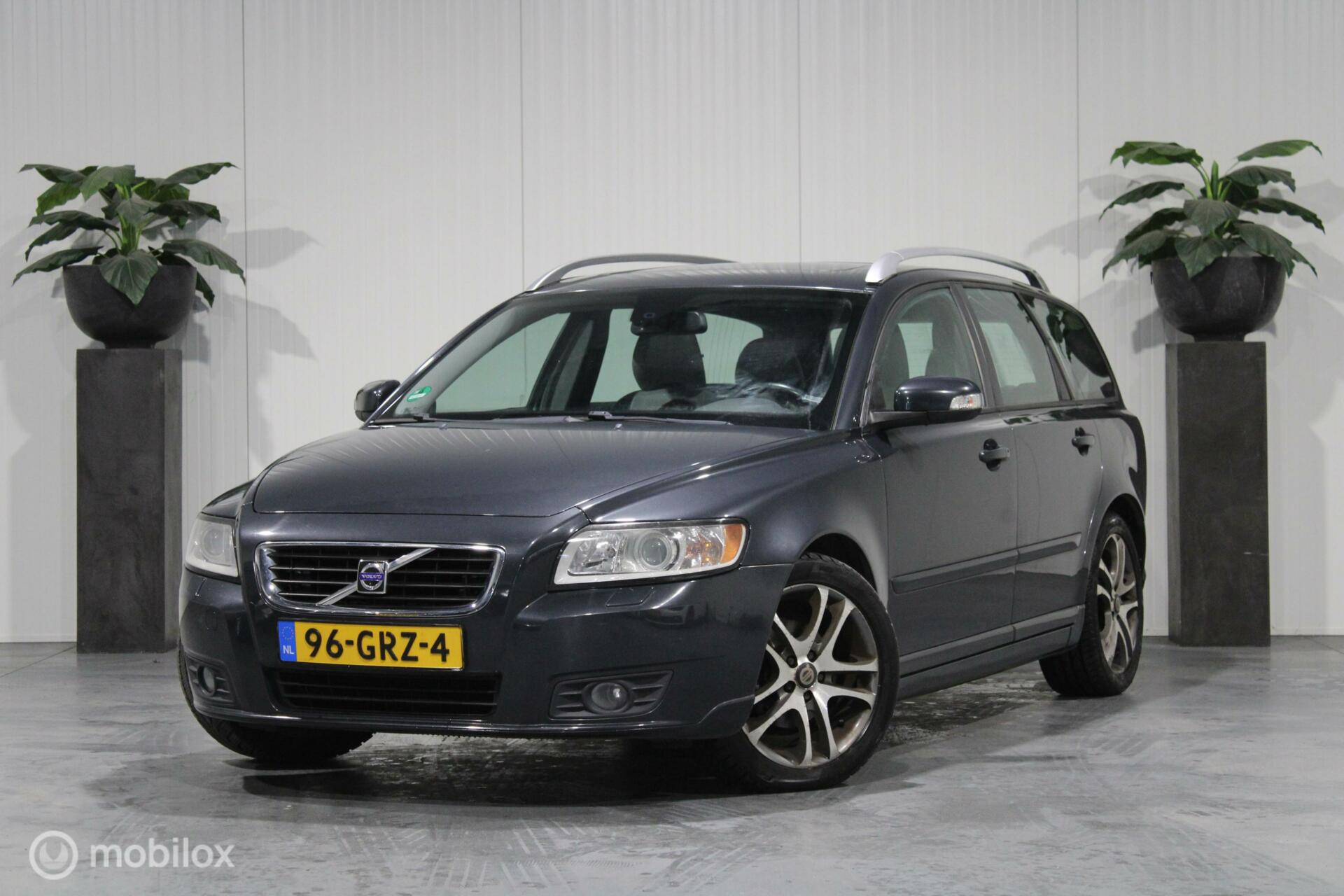 Volvo V50 1.8 airco trekhaak elektrische ramen 2008 - voorkant