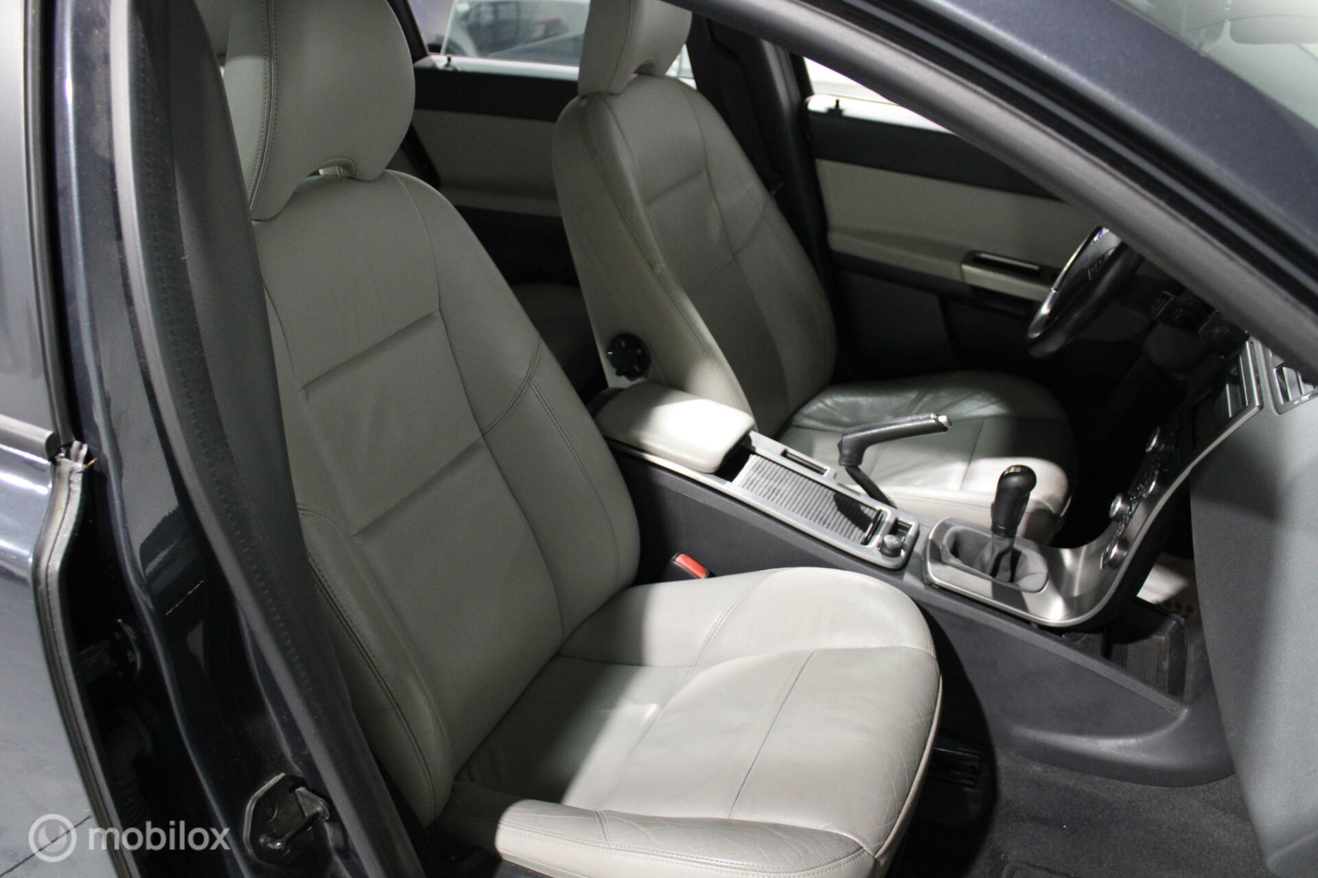 Foto van Volvo V50