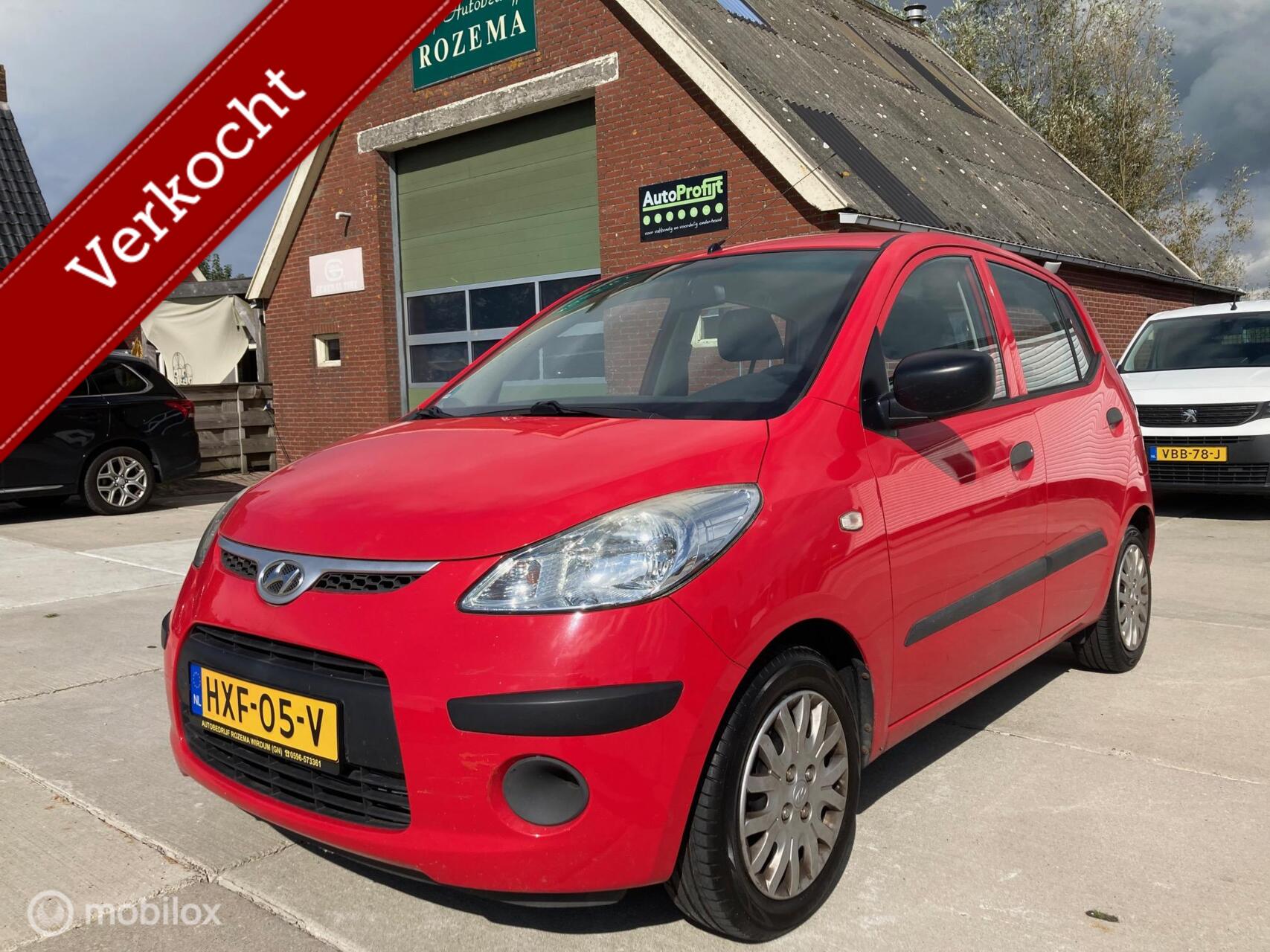 Hyundai I 10 1.1 Dynamic Cool. APK, NWE DISTRIBUTIE EN AIRCO. 2010 - voorkant