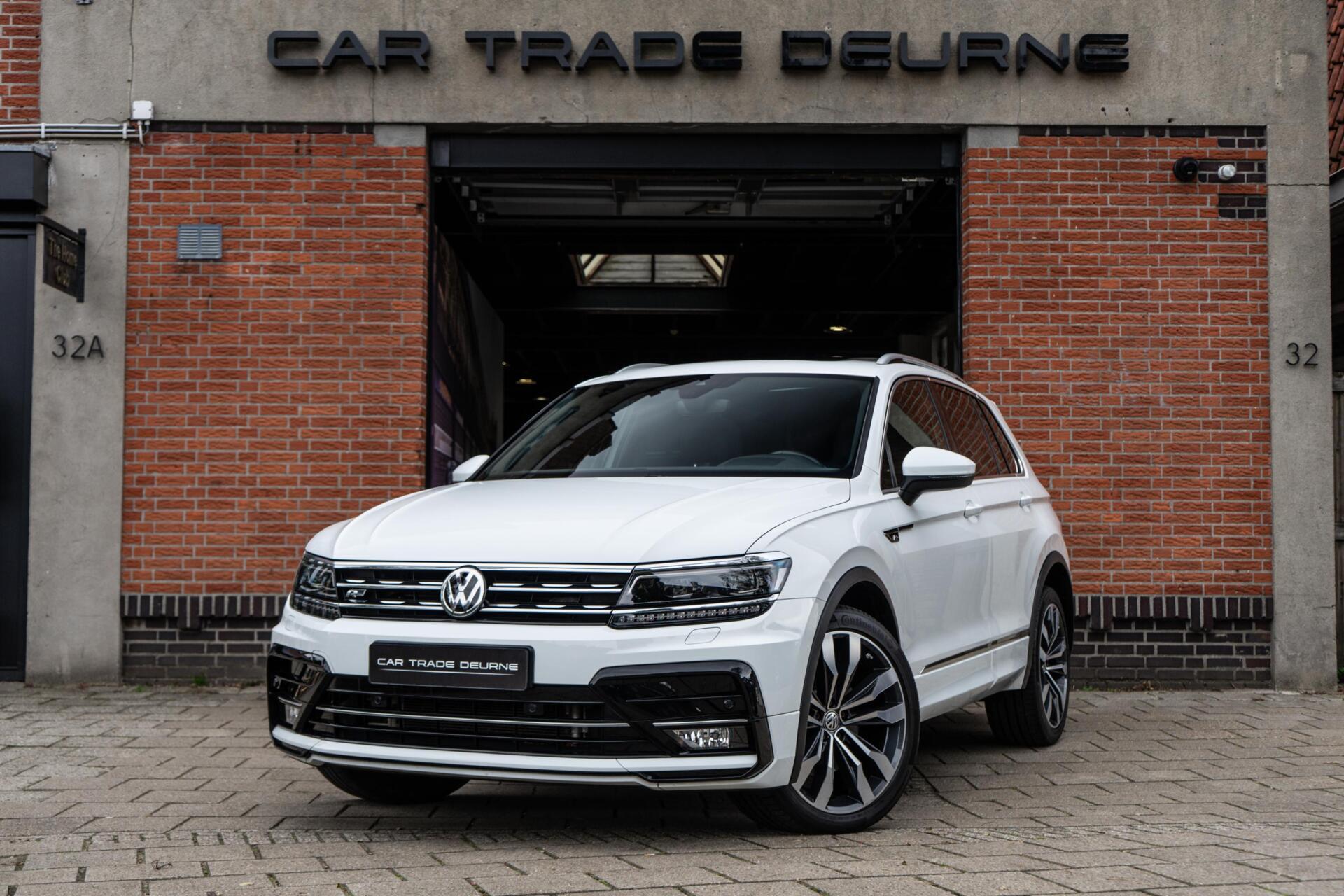 Volkswagen Tiguan 2.0 TSI 4Motion R-Line Pano / HUD / Dynaudio 2018 - voorkant