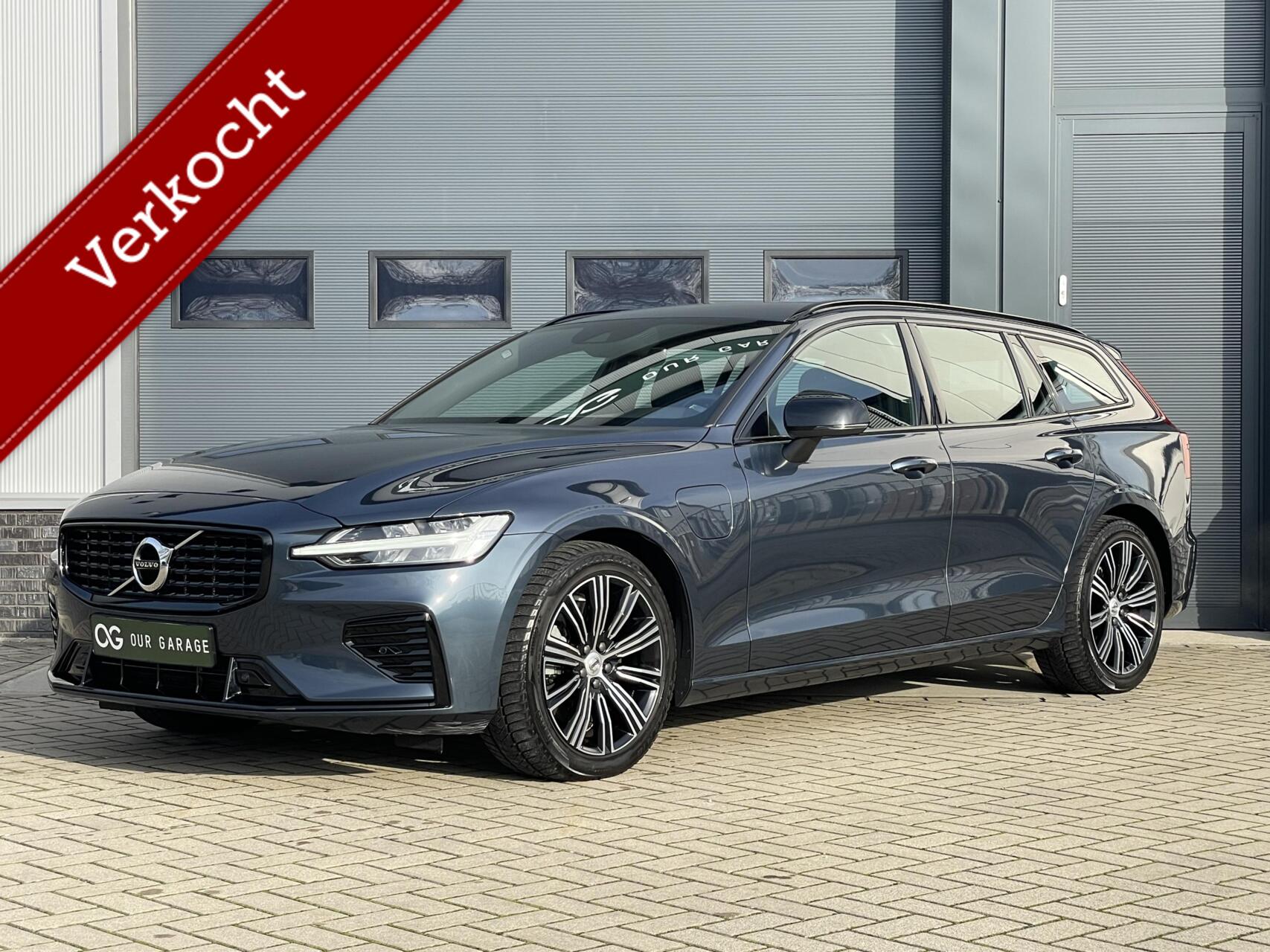Volvo V60 T6 Recharge AWD Plus Dark|Long Range|Camera|CarPlay 2022 - voorkant