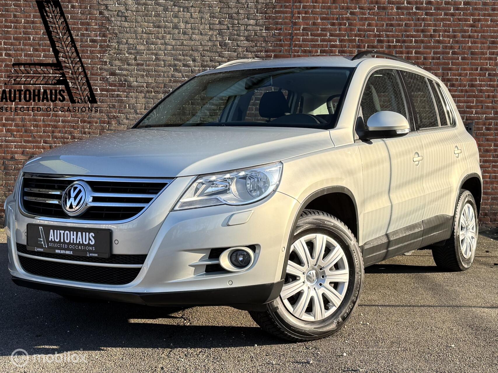 Volkswagen Tiguan 2.0 TSI Highline 4Motion CarPlay Stoelver 2010 - voorkant