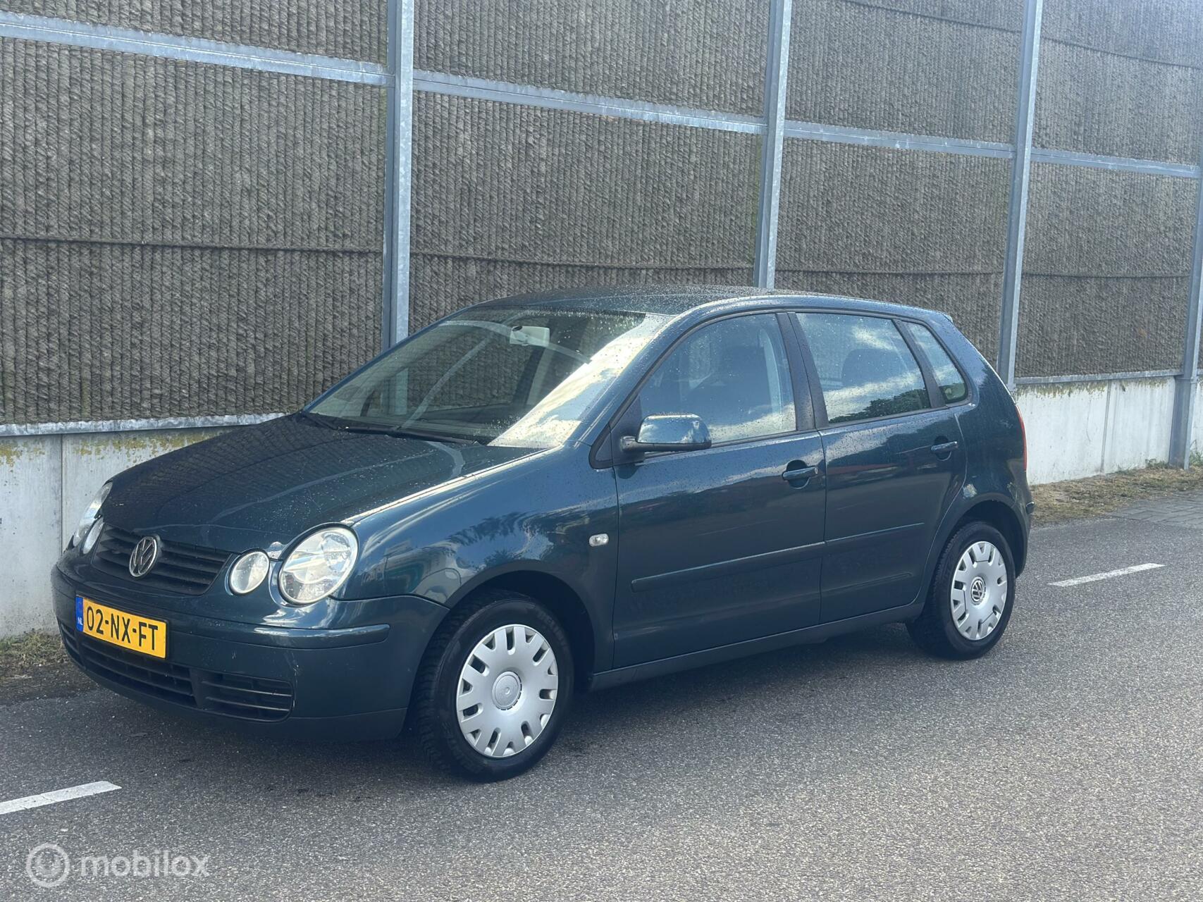 Volkswagen Polo 1.4-16V FSI FUN NAP/LAGEKM/APK/AIRCO 2004 - voorkant