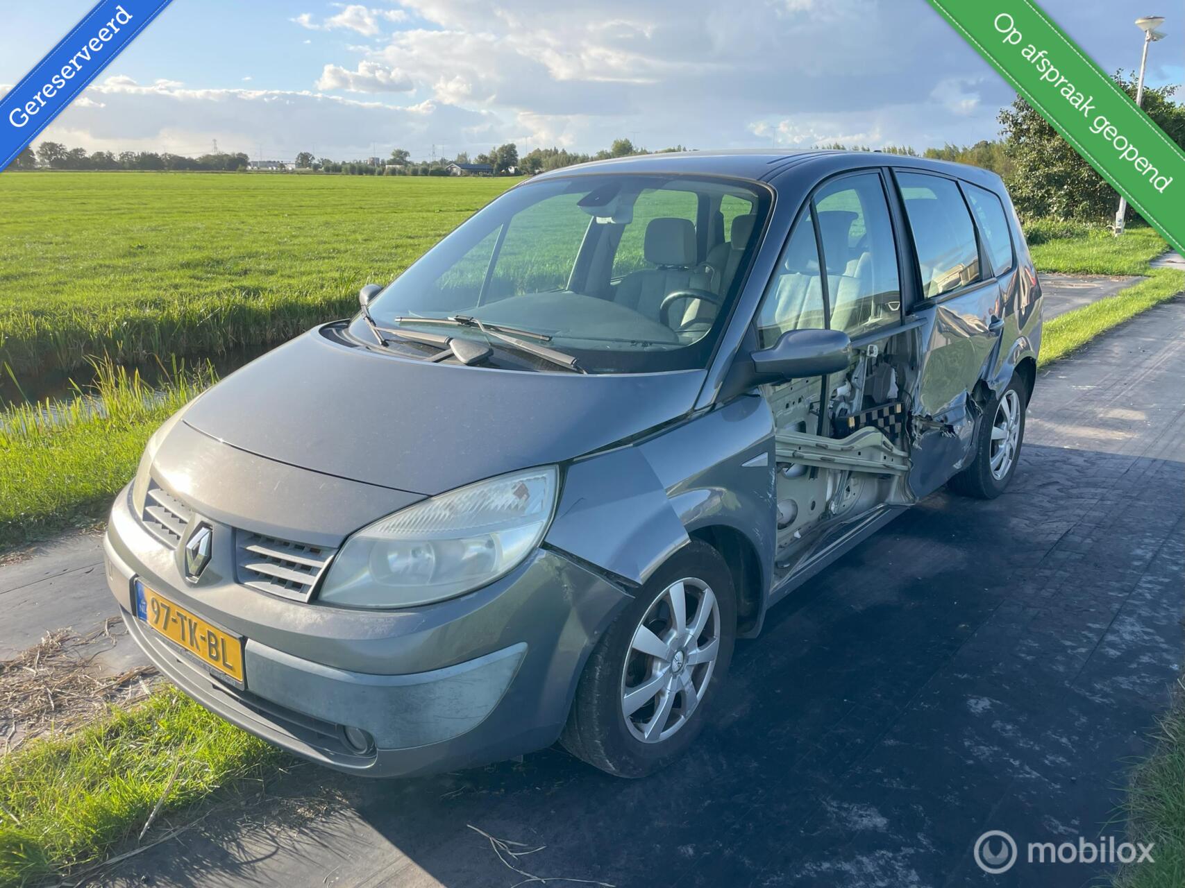 Foto van RENAULT MEGANE SCENIC
