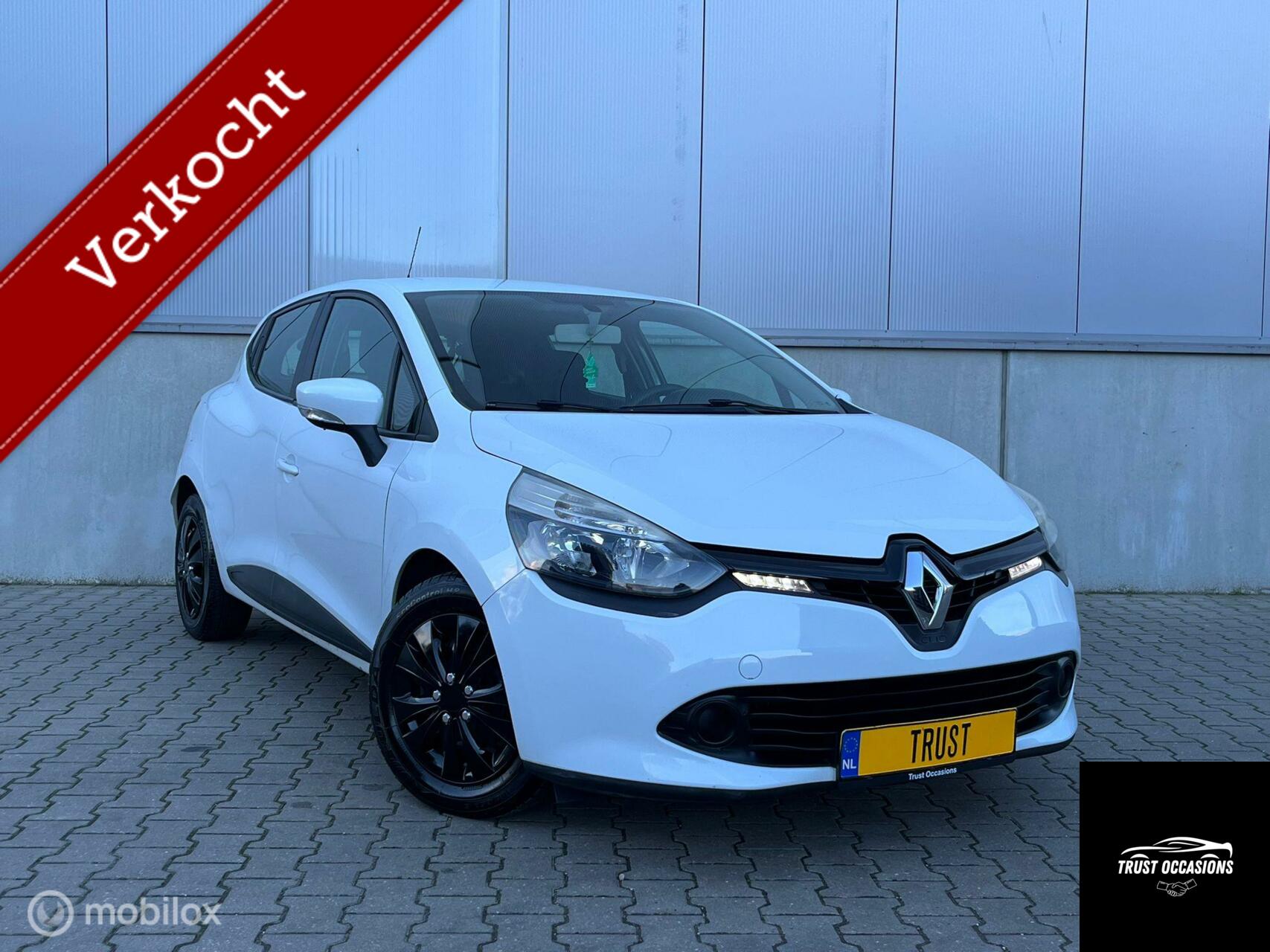 Renault Clio 0.9 TCe  Dynamique 5 DRS CRUISE CONTROL KEYLESS 2013 - voorkant