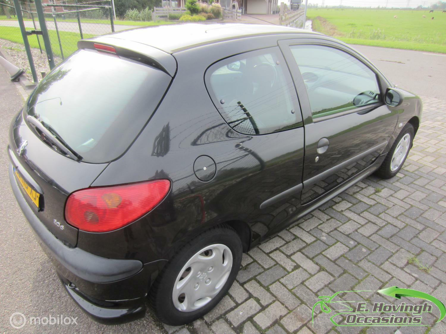 Foto van Peugeot 206