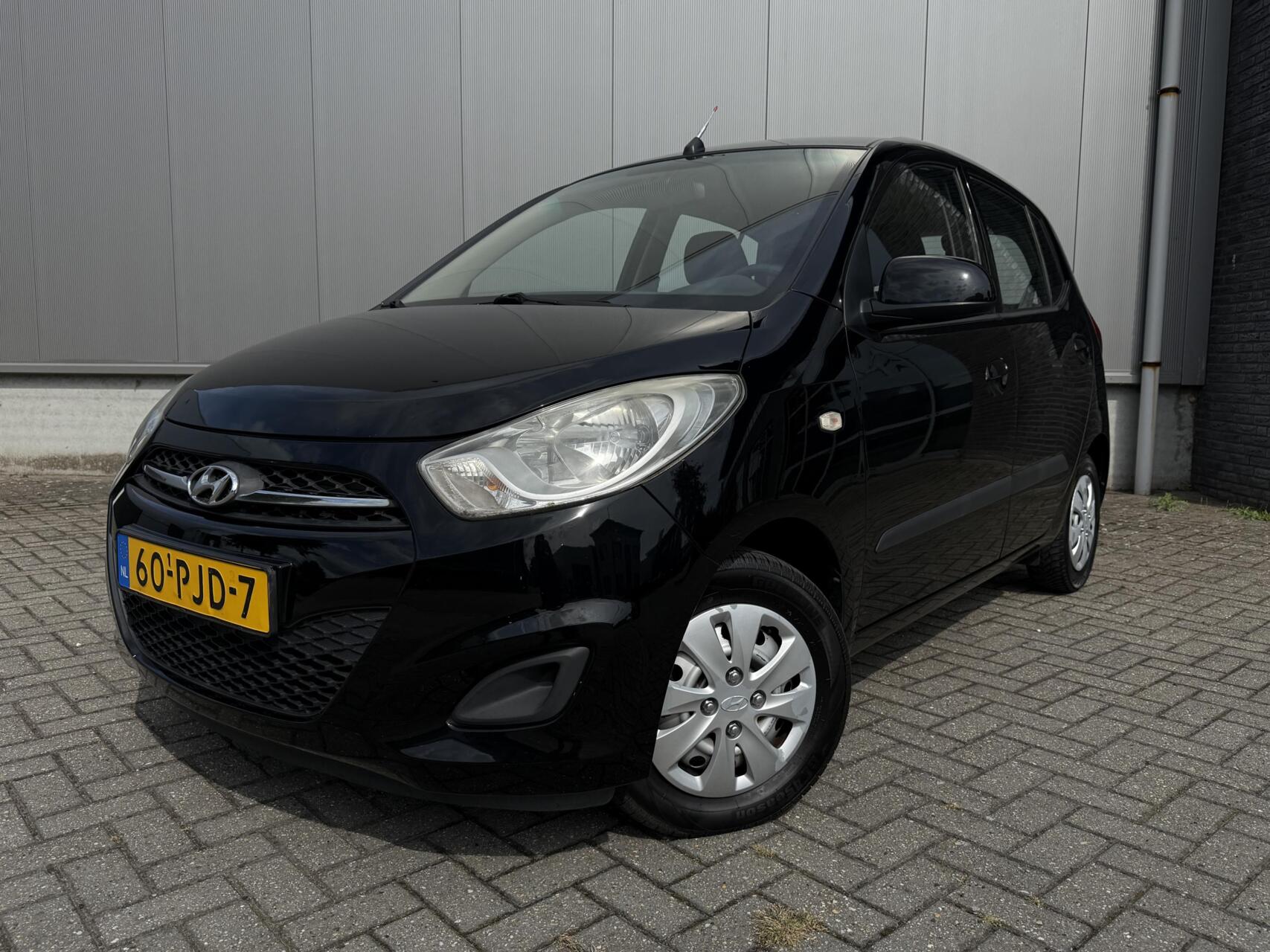 Hyundai I 10 1.2 i-Drive Cool  AIRCO 2011 - voorkant