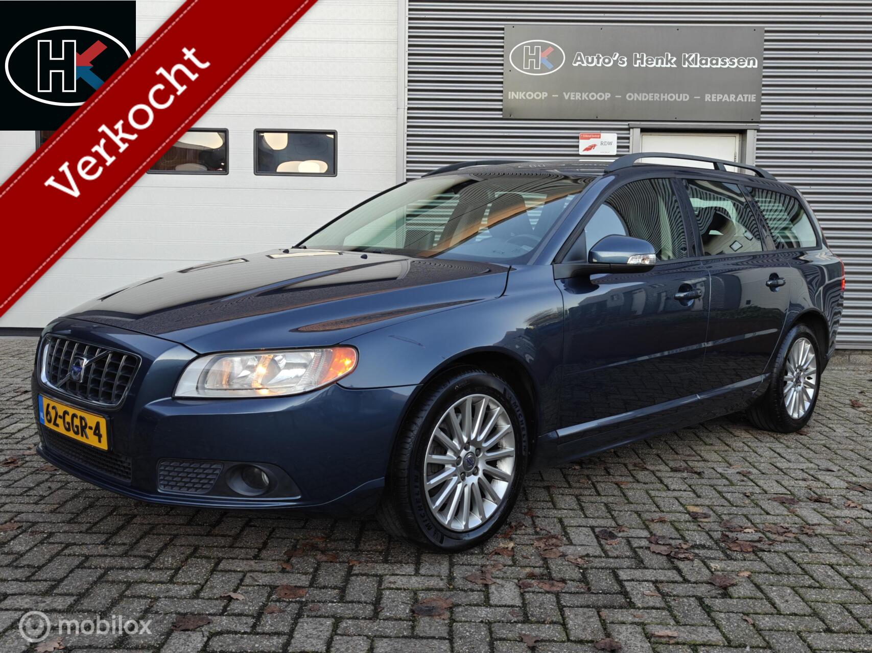 Volvo V70 2.5T 5-cil H6 Momentum Volleder PDC Navi Trekhaak 2008 - voorkant