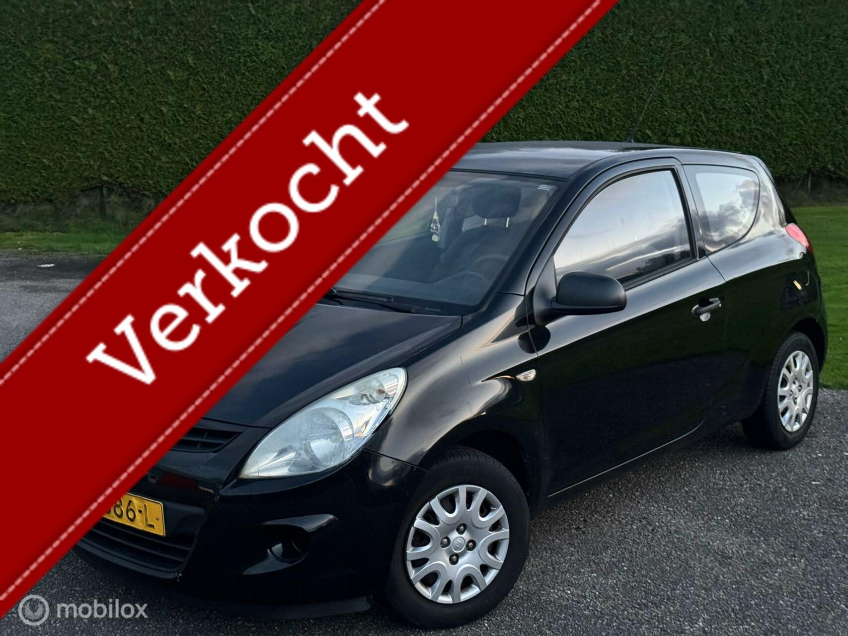 Hyundai I20 1.2i ActiveVersion 2009 - voorkant