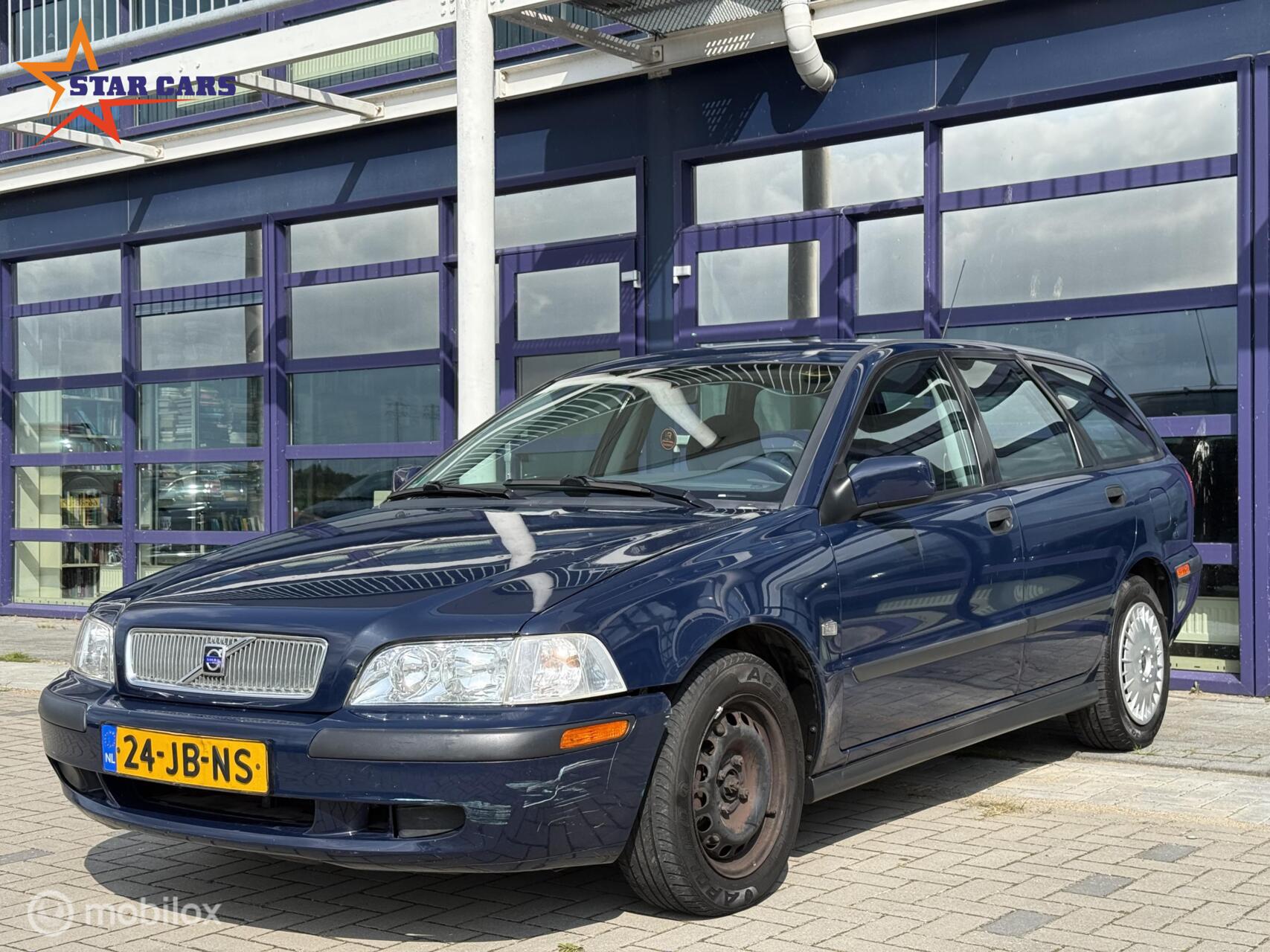 Foto van VOLVO V40