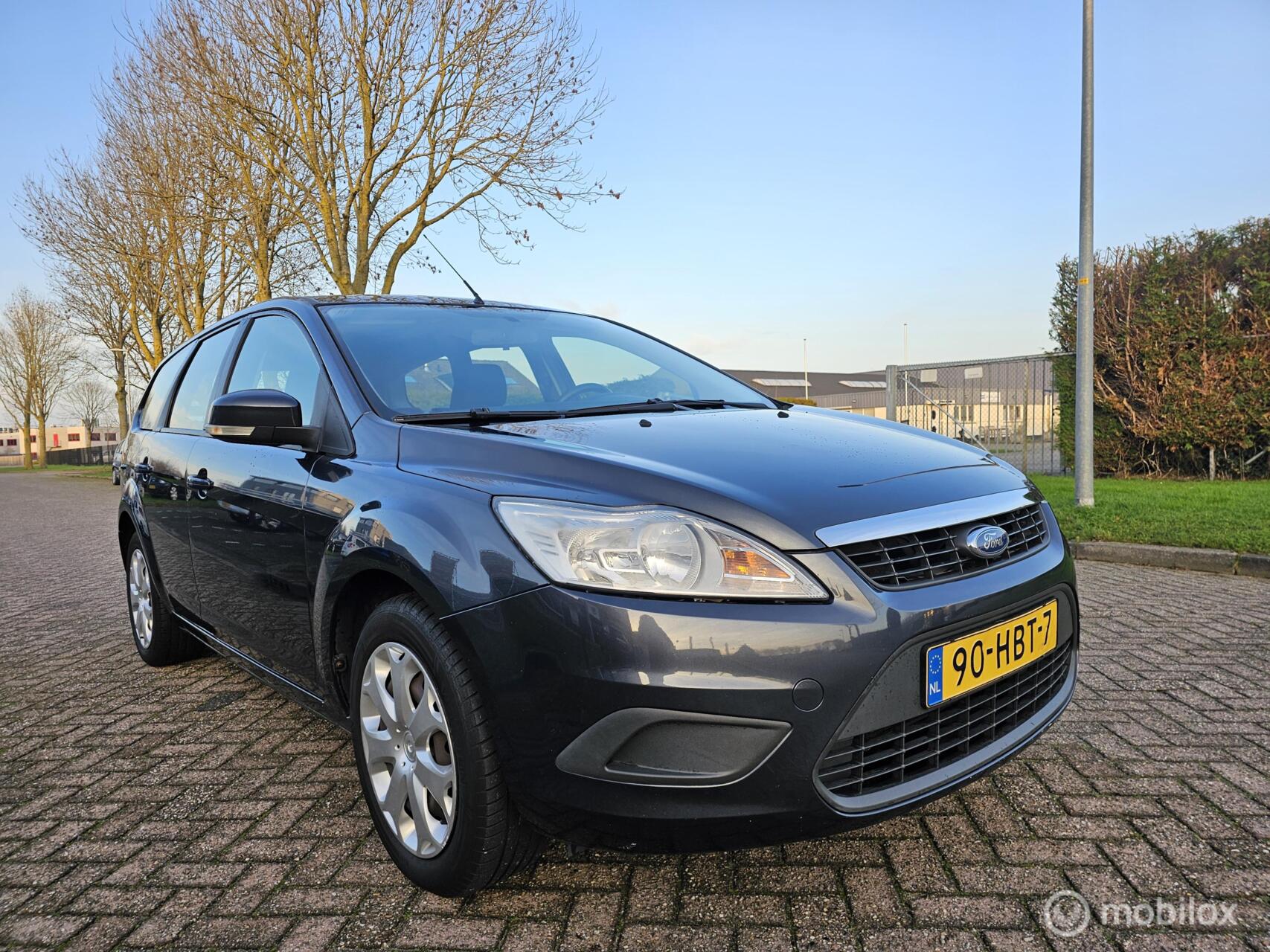 Foto van FORD FOCUS