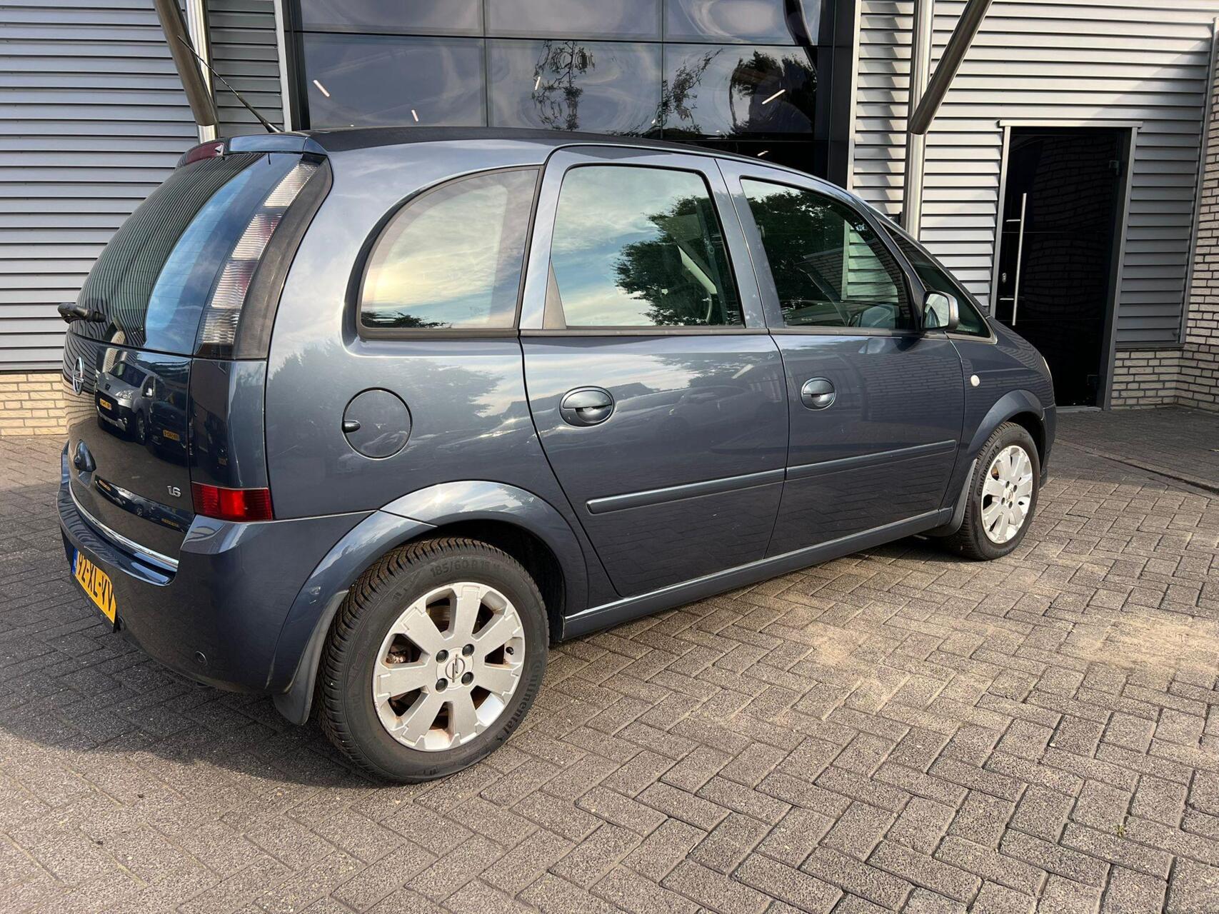 Foto van Opel Meriva-a