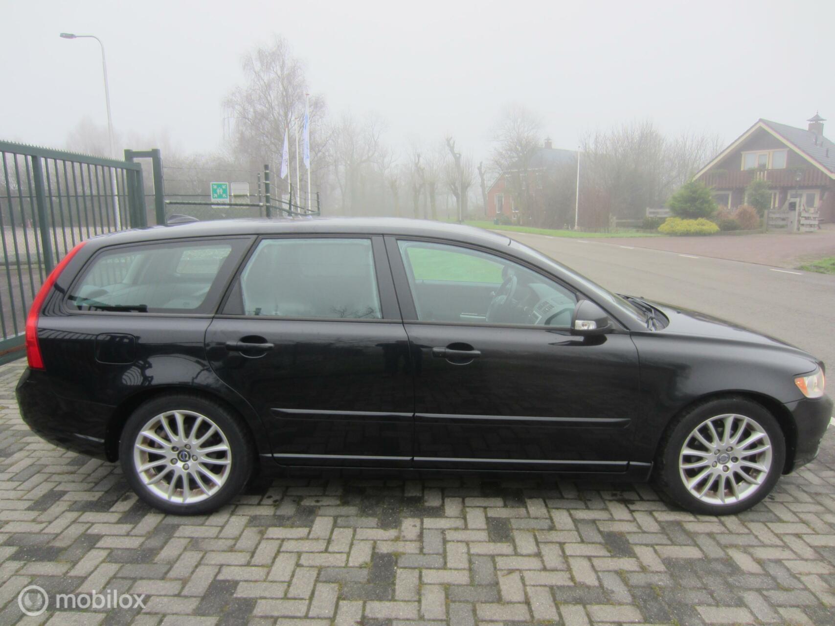 Foto van Volvo V50