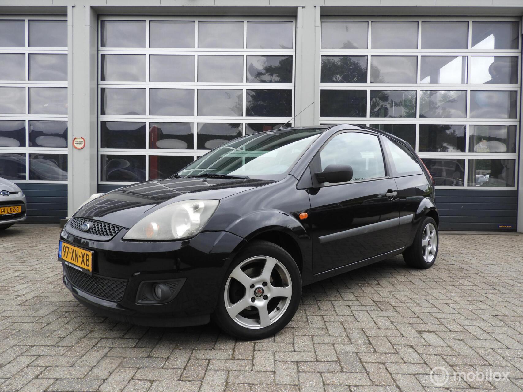 Ford Fiesta 1.3 Style Airco 2007 - voorkant