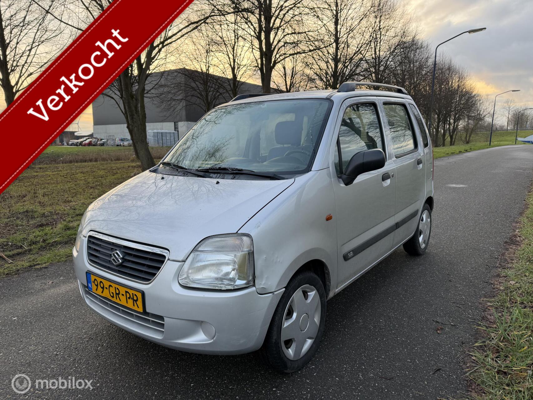 Foto van SUZUKI WAGON R