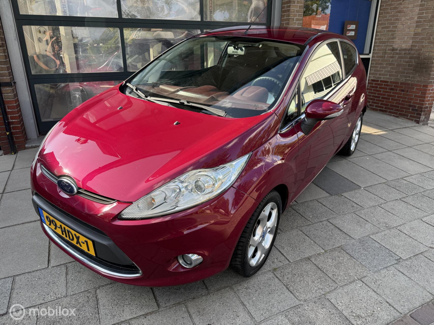 Ford Fiesta 1.25 Titanium Inclusief afleverbeurt! 2008 - voorkant