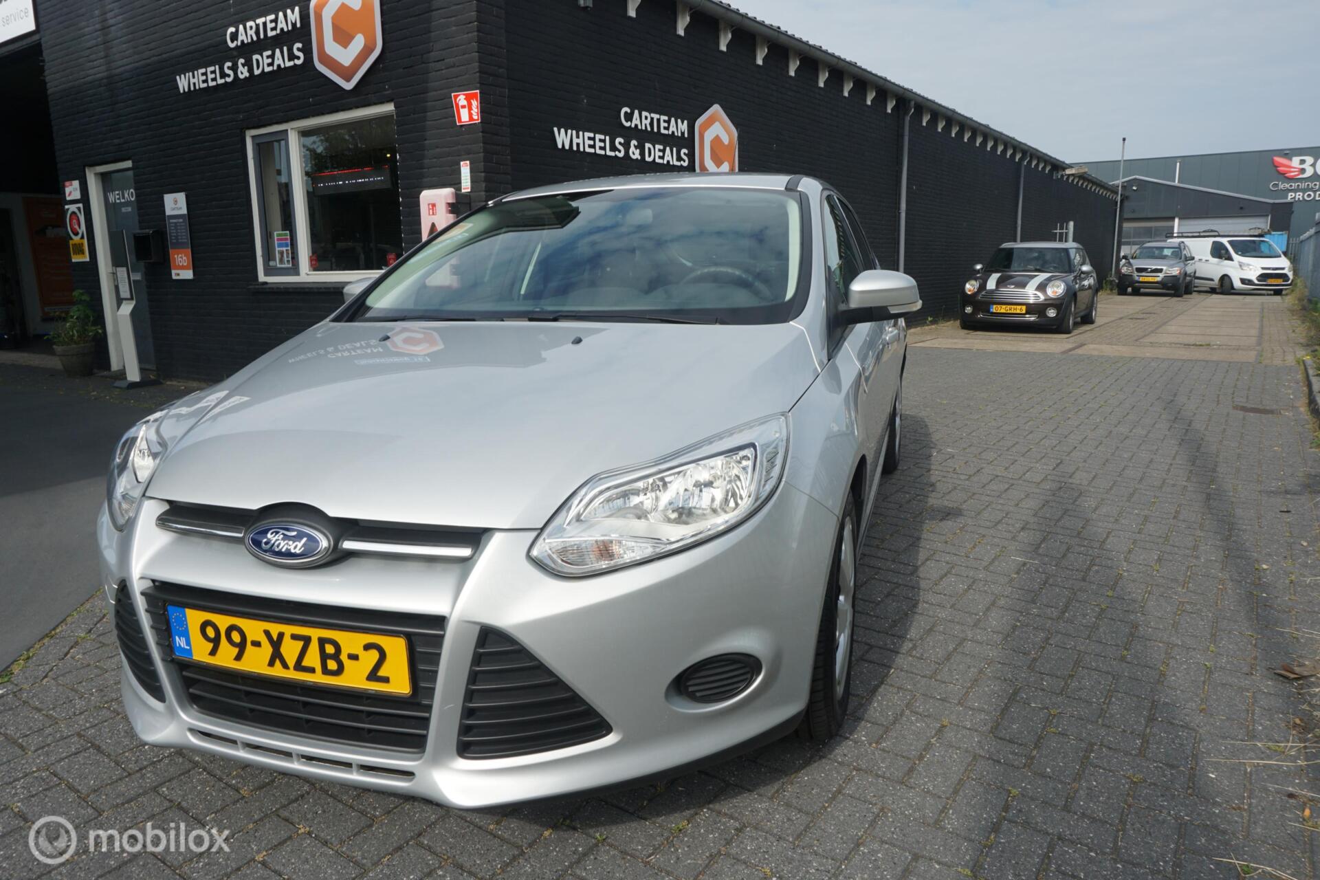 Ford Focus 1.0 EcoBoost Trend 2012 - voorkant