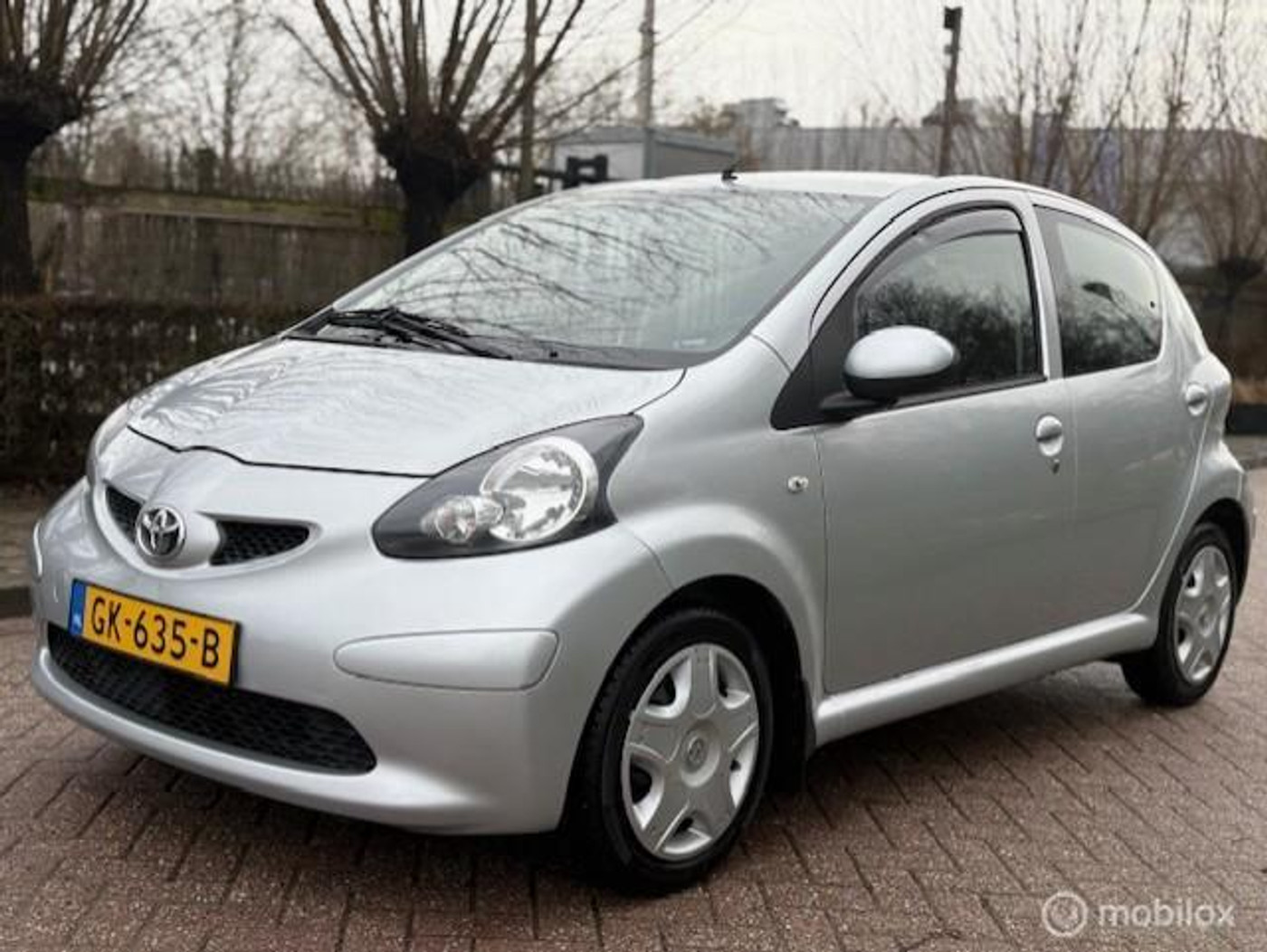 Toyota Toyota Aygo 1.0-12V + Nieuwe APK Automaat 2008 - voorkant
