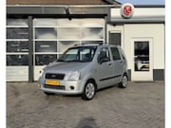 Foto van Suzuki Wagon R