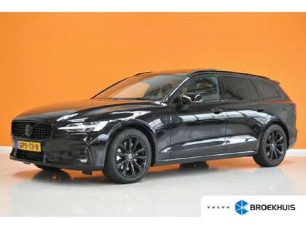 Volvo V60 2.0 T6 Plug-in hybrid AWD Plus Dark 2024 - voorkant