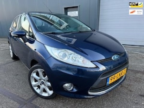 Ford Fiesta 1.25 Titanium 2010 - voorkant