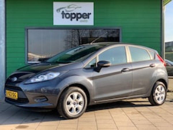 Ford Fiesta 1.25 Trend 2010 - voorkant