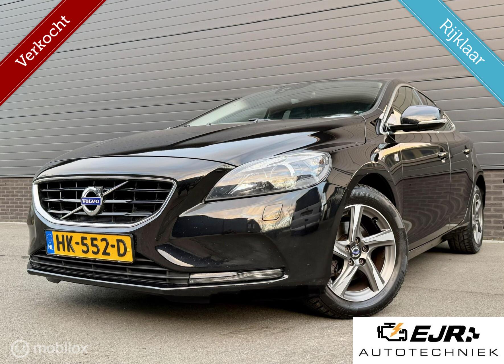 Volvo V40 2.0 D2 Ocean Race CLIMA*PANO*CRUISE*NAP*LEER*NAV 2015 - voorkant