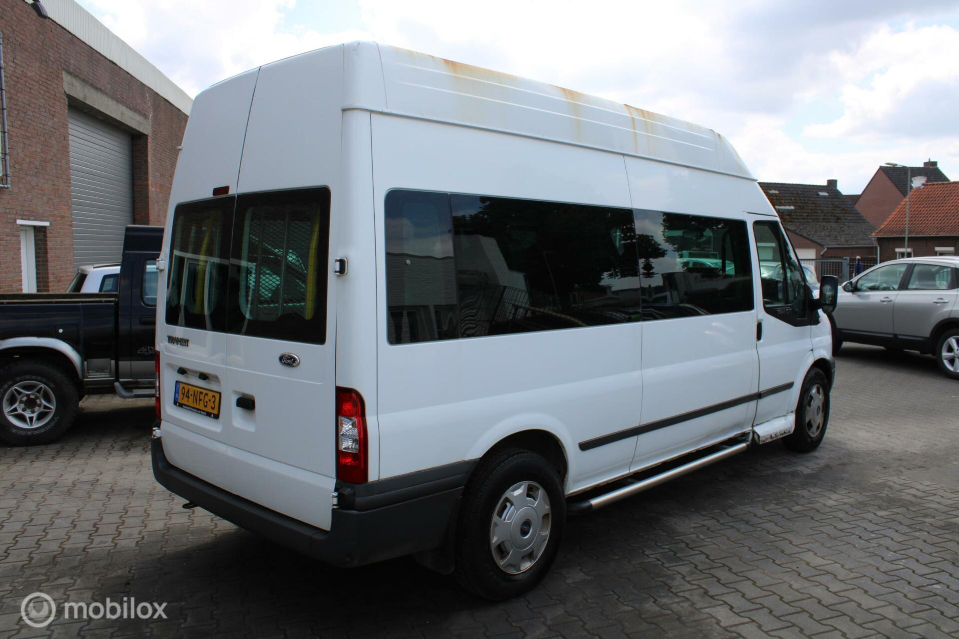 Foto van Ford Transit Tourneo