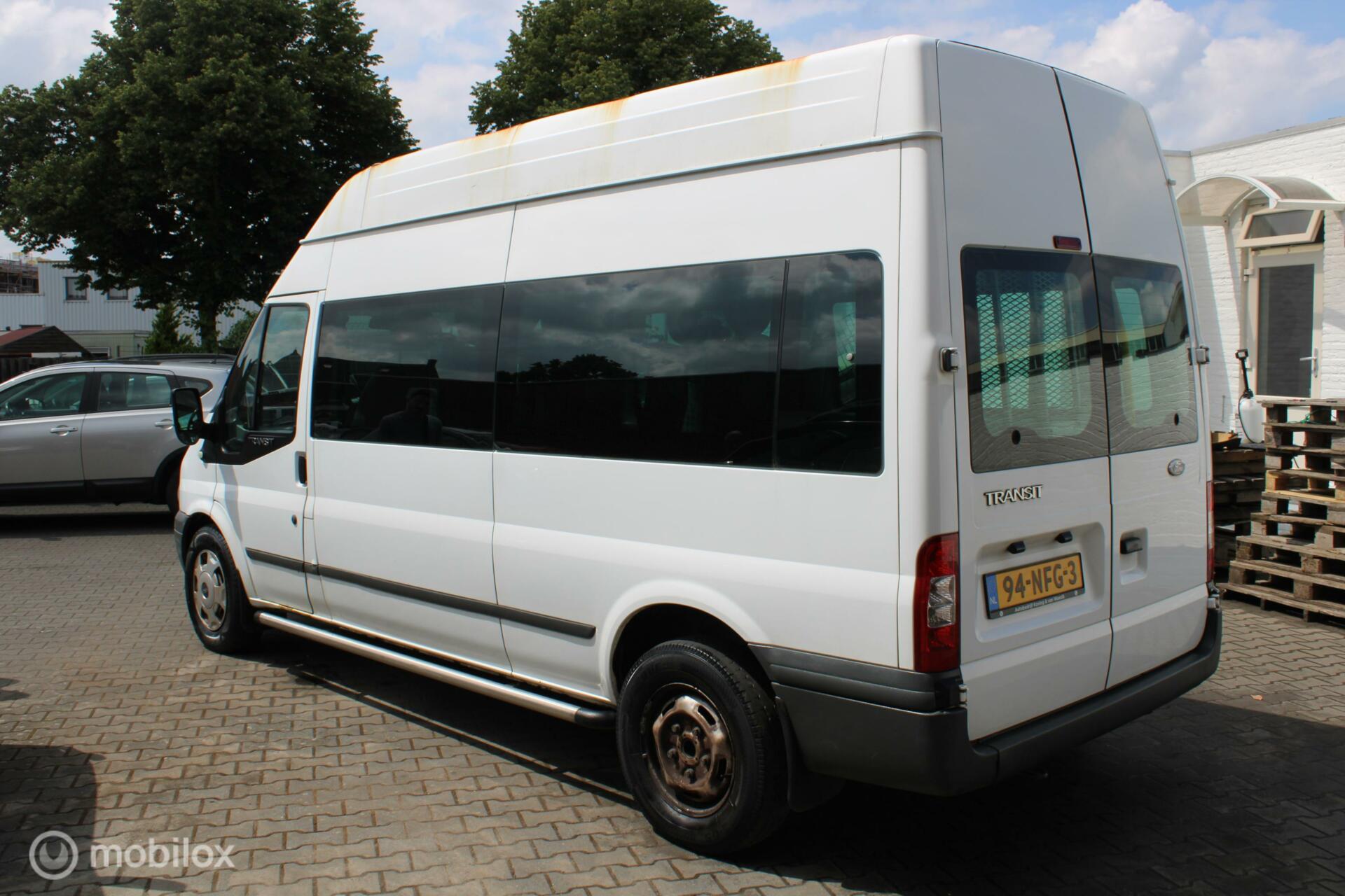 Foto van Ford Transit Tourneo
