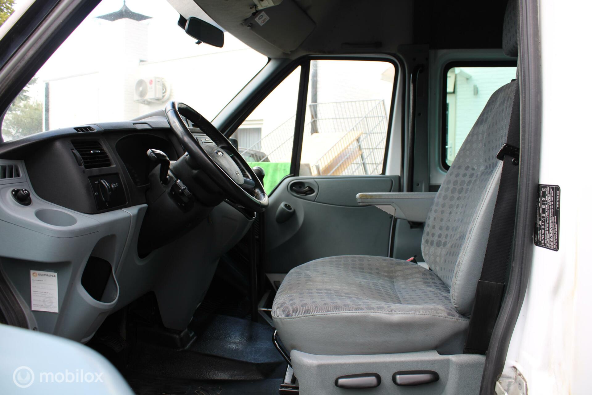 Foto van Ford Transit Tourneo