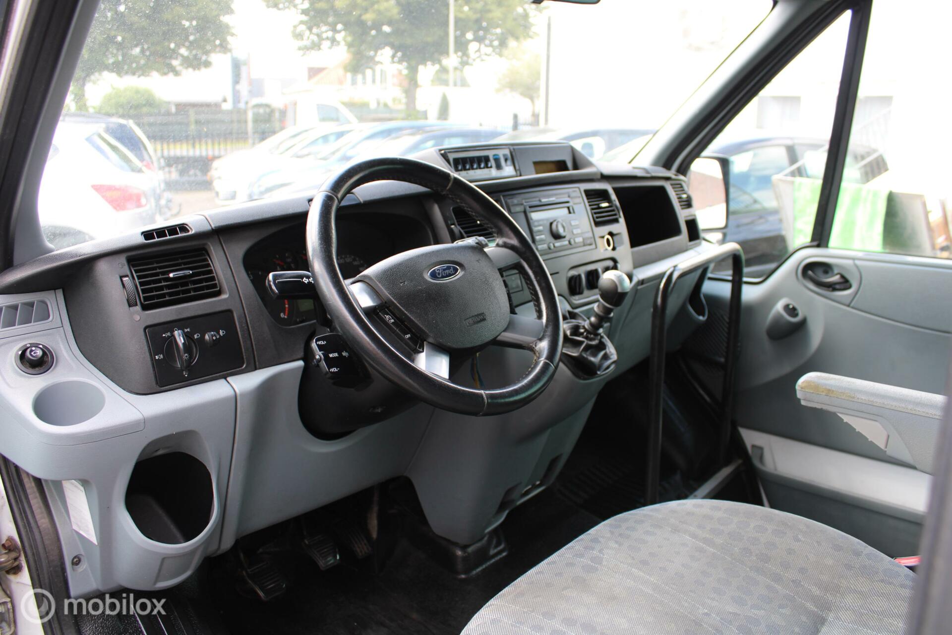 Foto van Ford Transit Tourneo