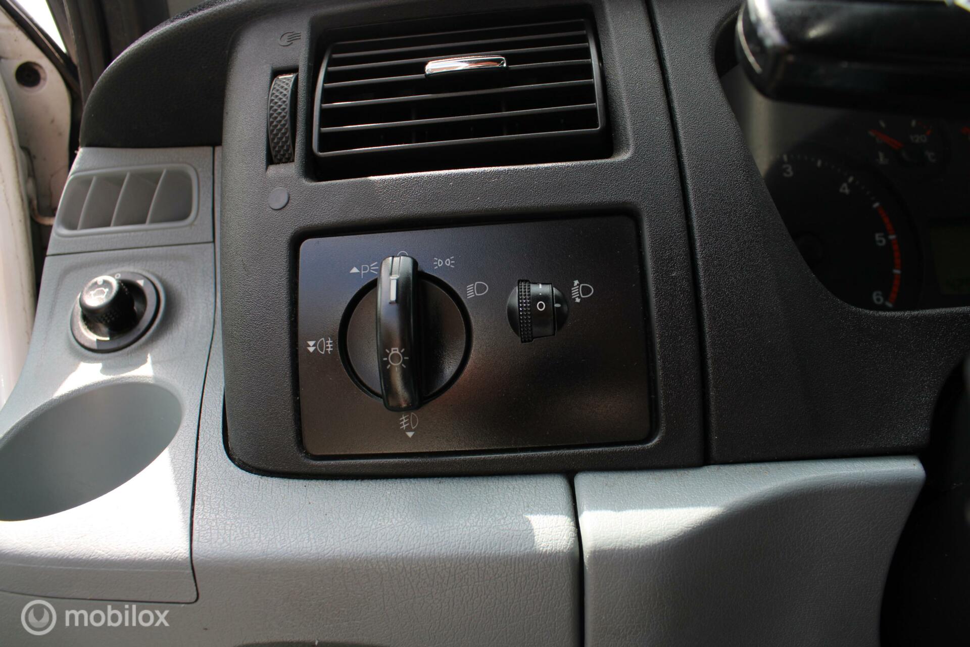 Foto van Ford Transit Tourneo